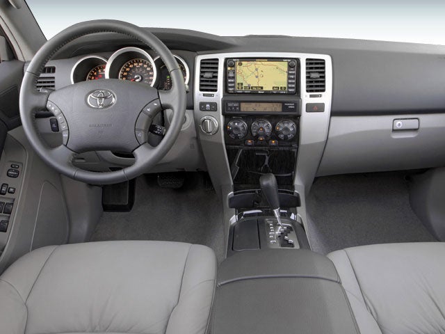 2008 Toyota 4Runner SR5 photo 3