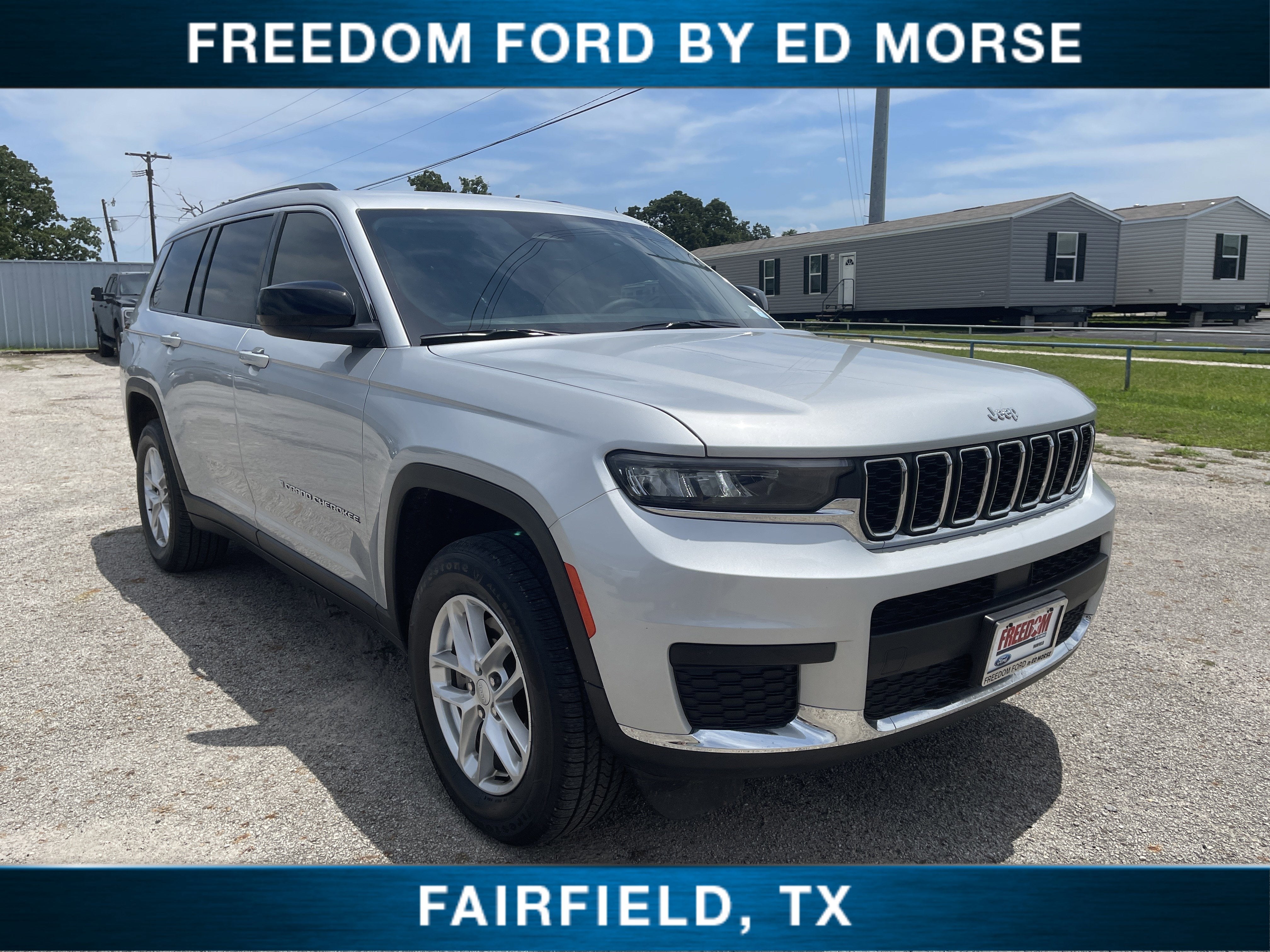 2023 Jeep Grand Cherokee L Laredo