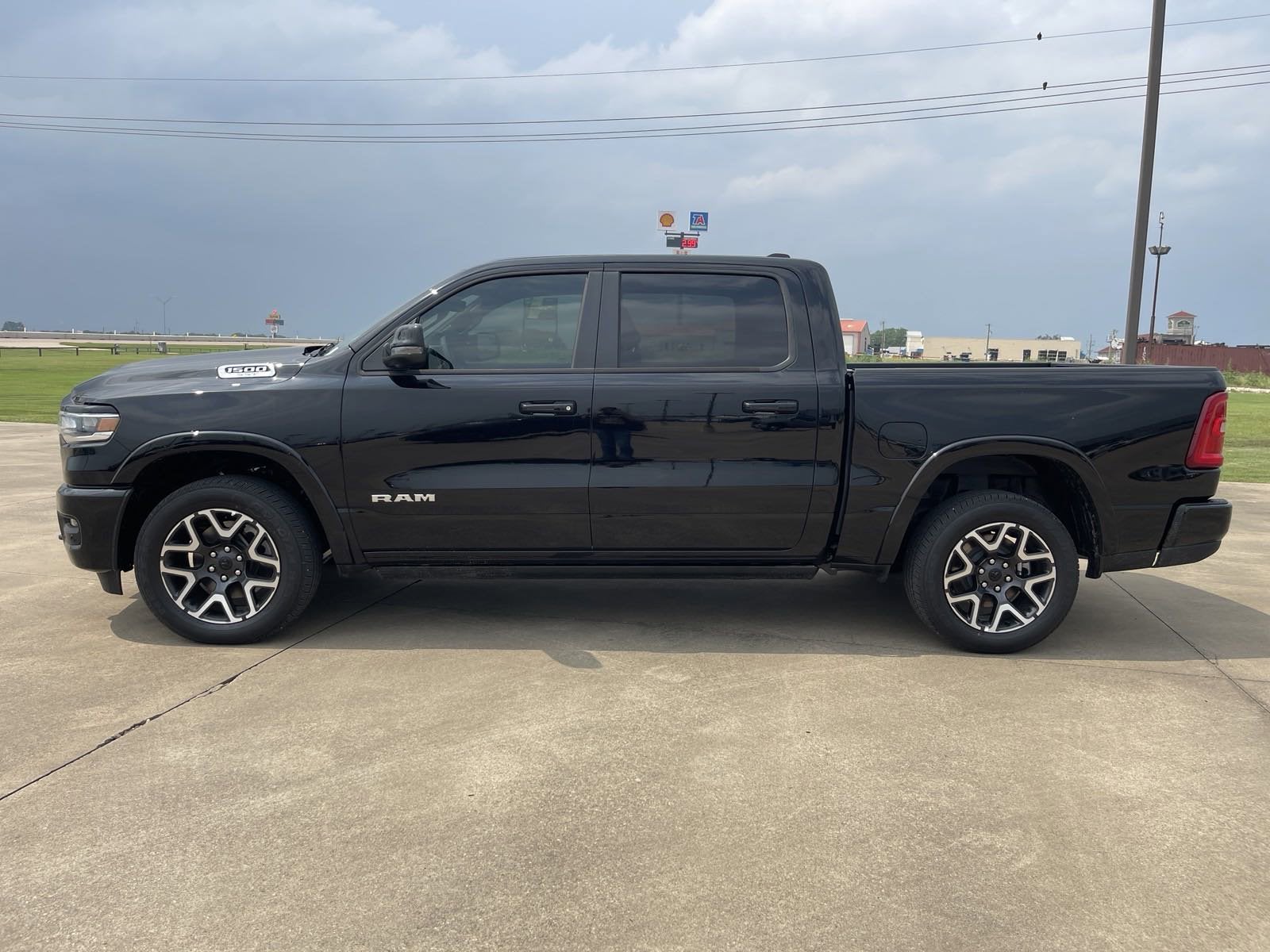 2025 RAM 1500 Laramie