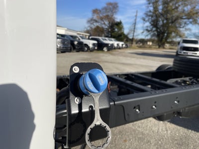 2026 Ford Super Duty F-600 DRW XLT