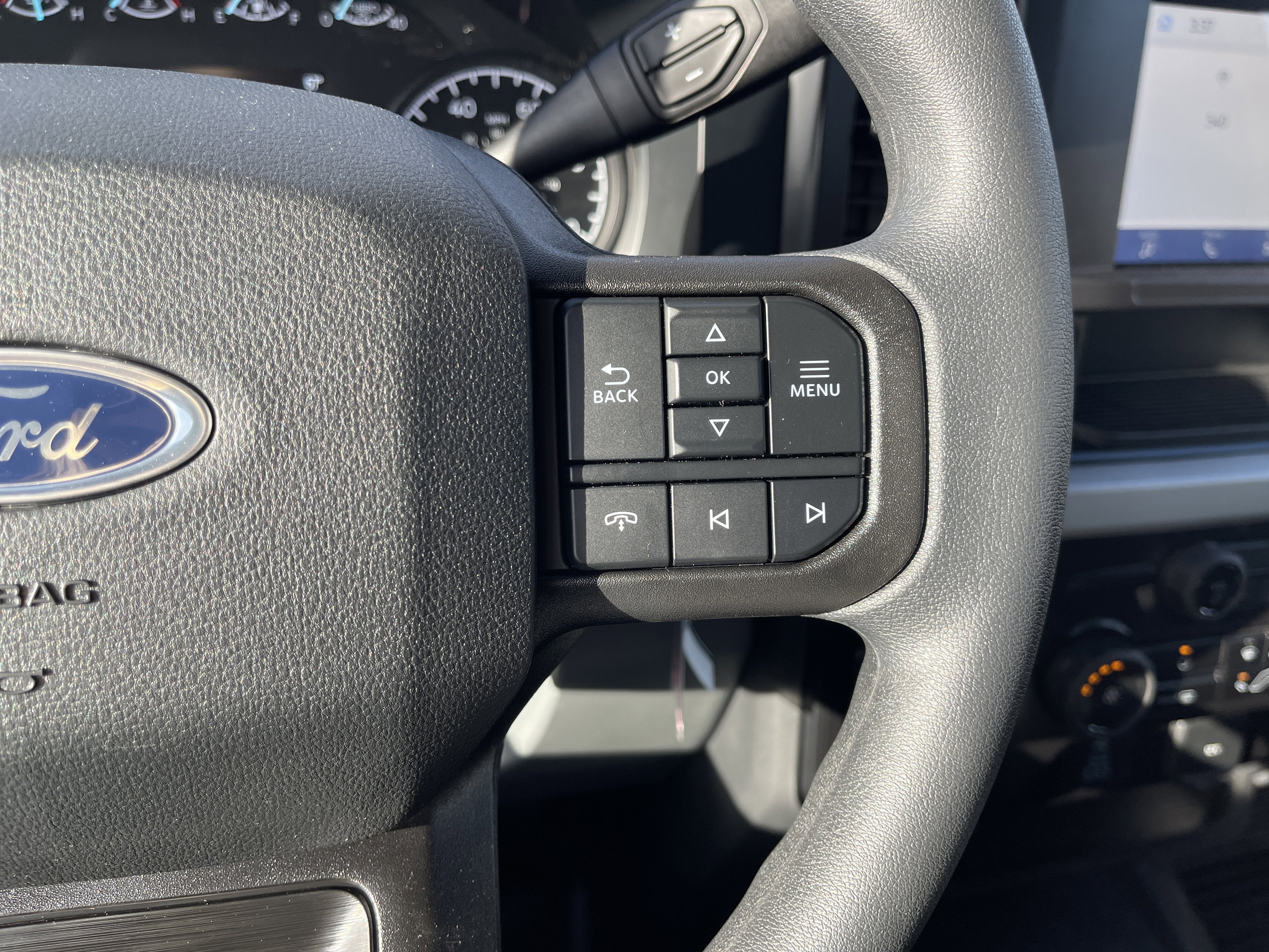 2026 Ford Super Duty F-600 DRW XLT