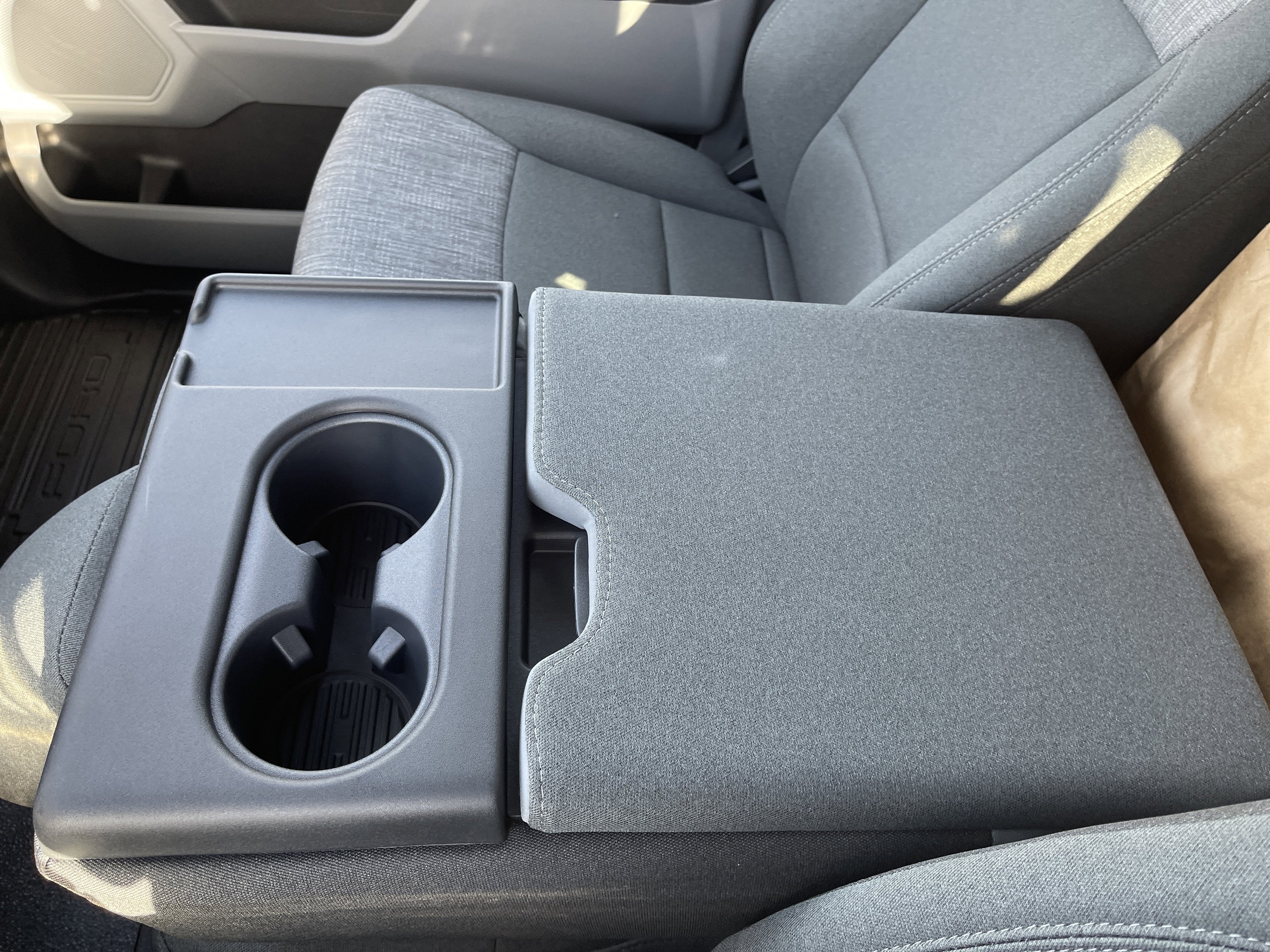 2026 Ford Super Duty F-600 DRW XLT