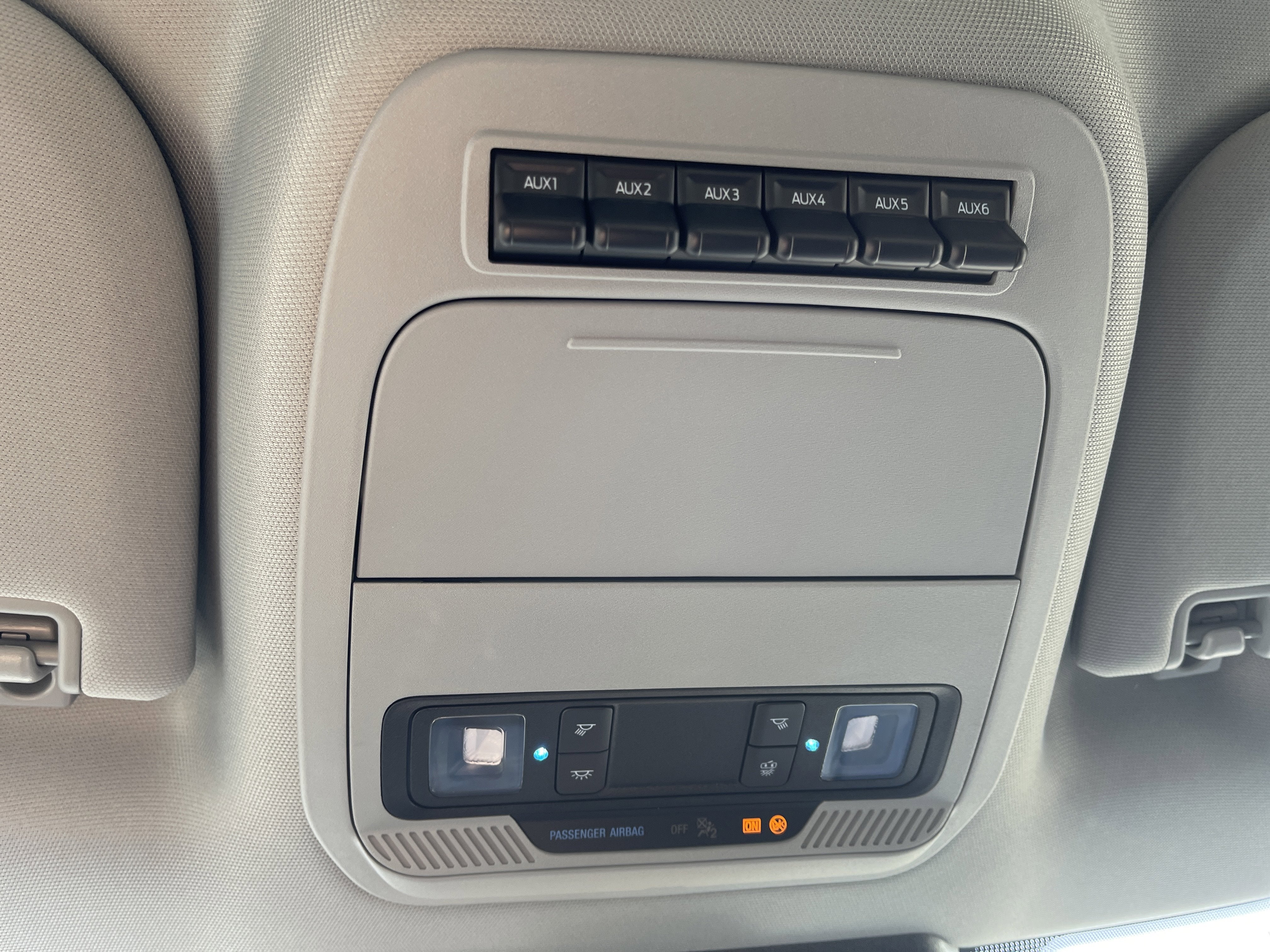 2026 Ford Super Duty F-600 DRW XLT