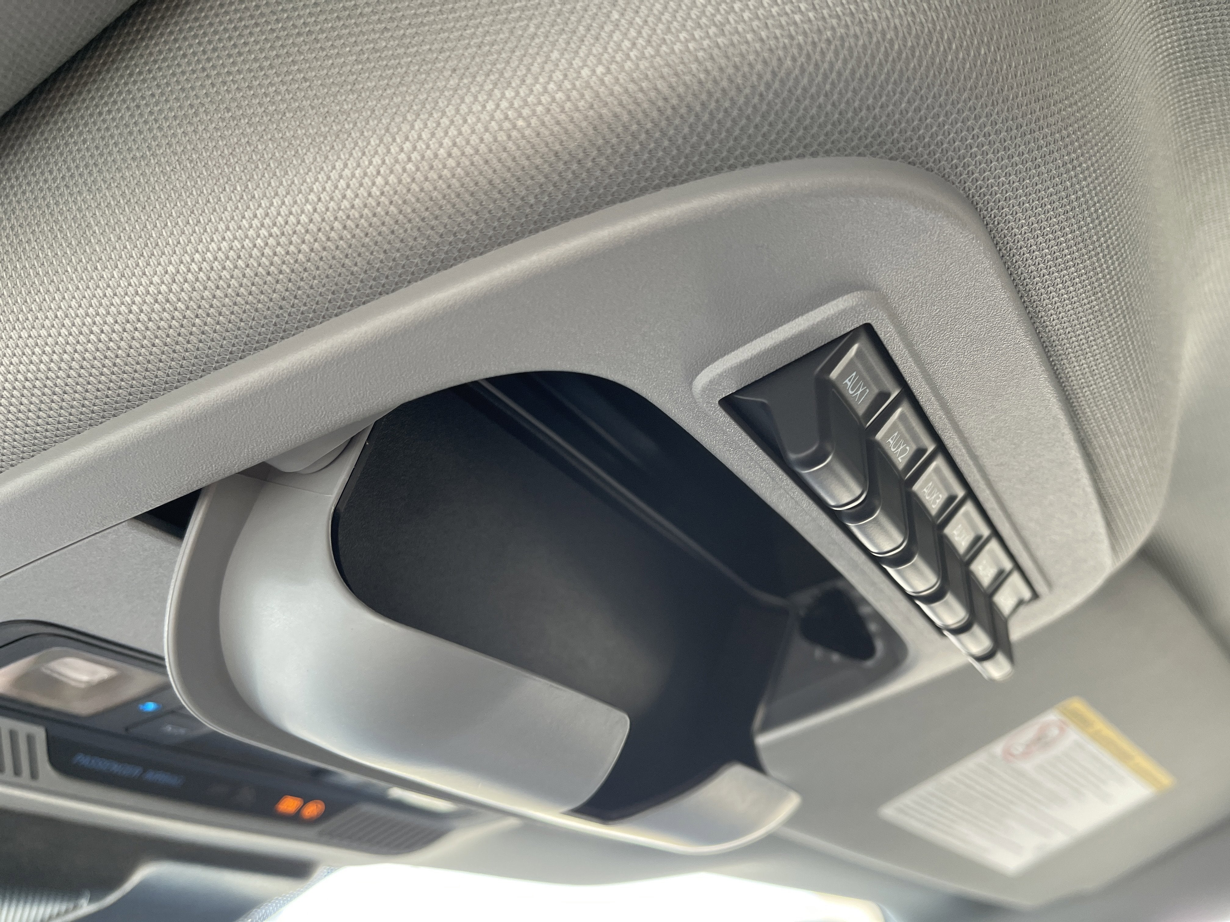 2026 Ford Super Duty F-600 DRW XLT