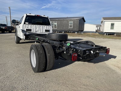 2026 Ford Super Duty F-600 DRW XLT