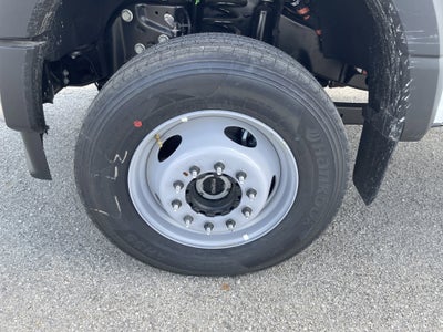 2026 Ford Super Duty F-600 DRW XL