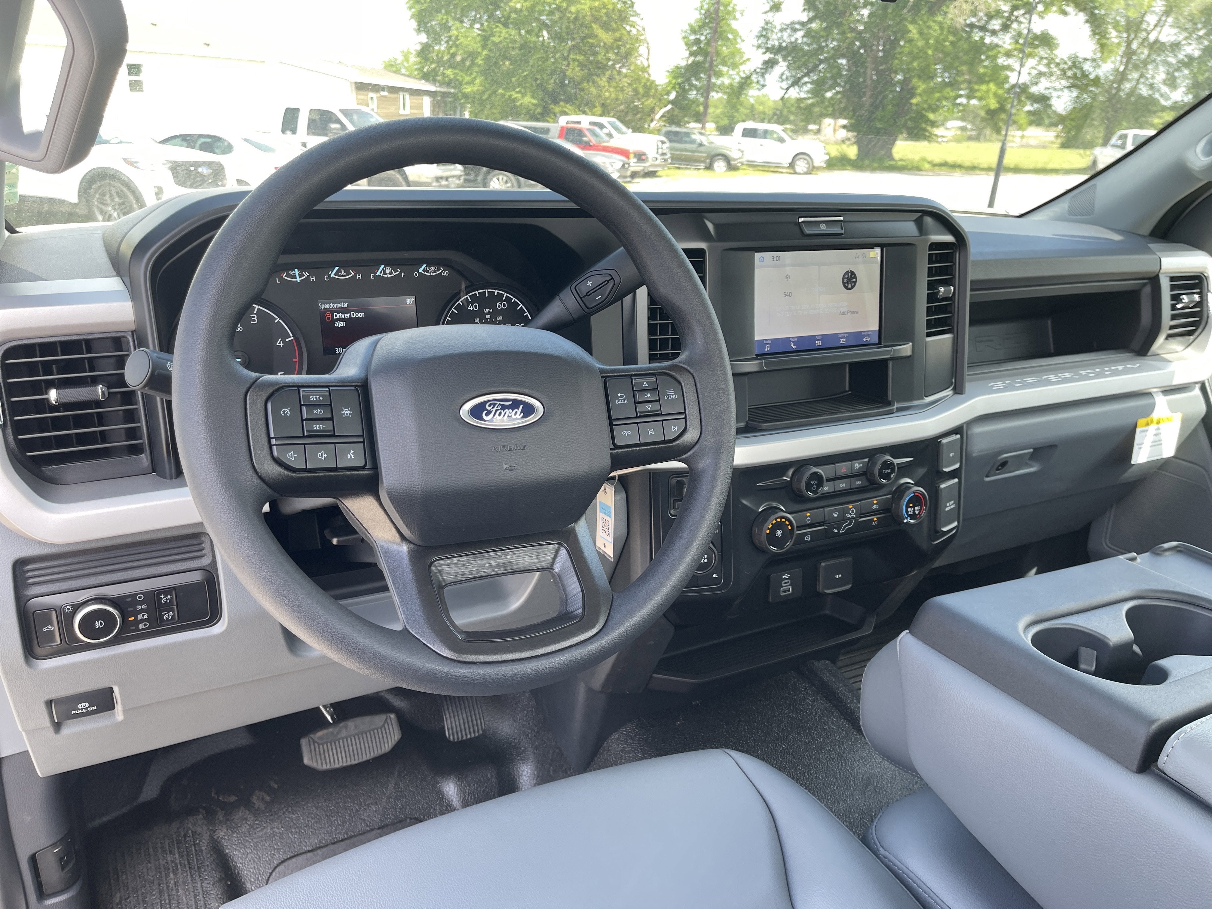 2026 Ford Super Duty F-600 DRW XL