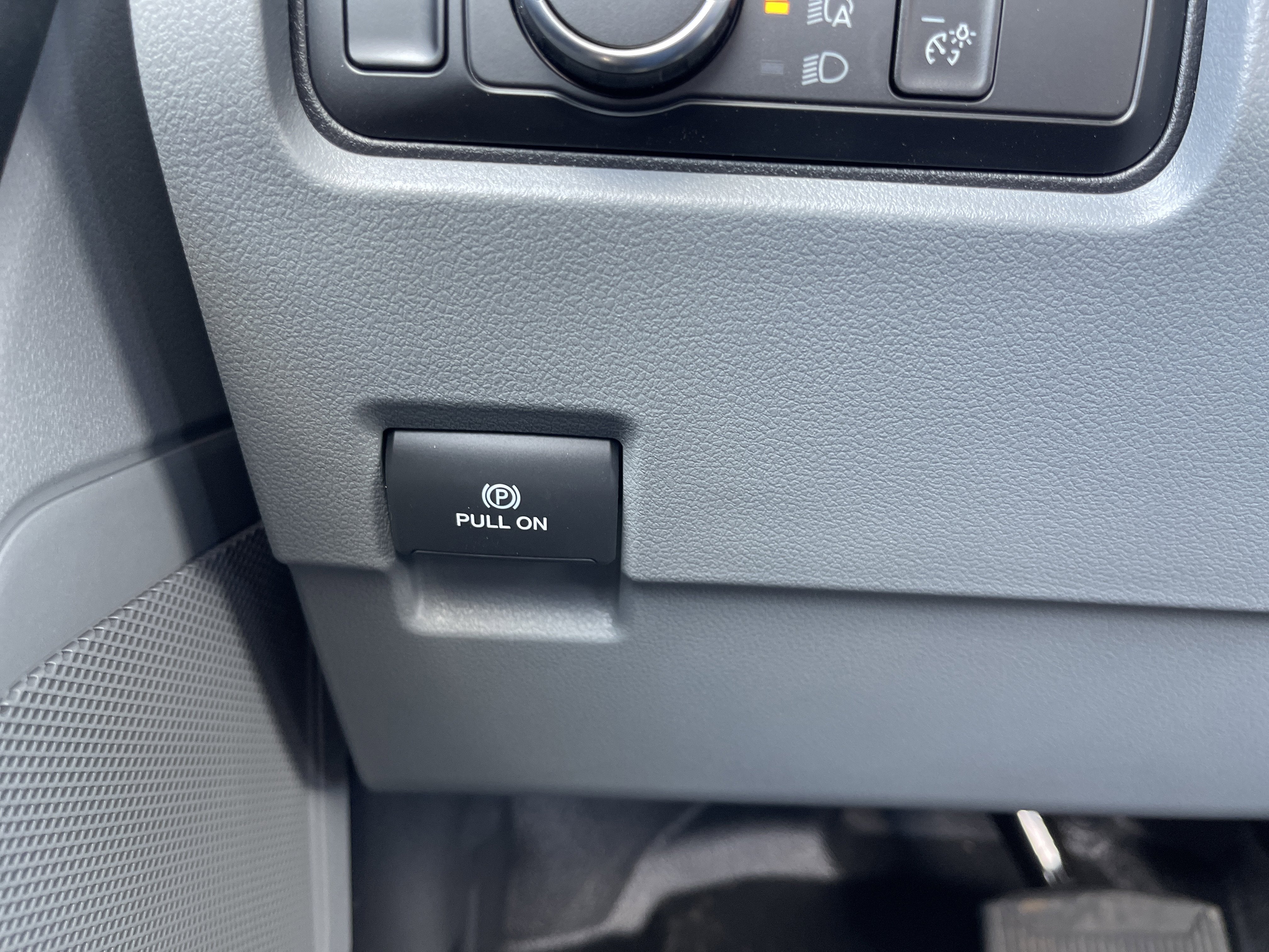 2026 Ford Super Duty F-600 DRW XL