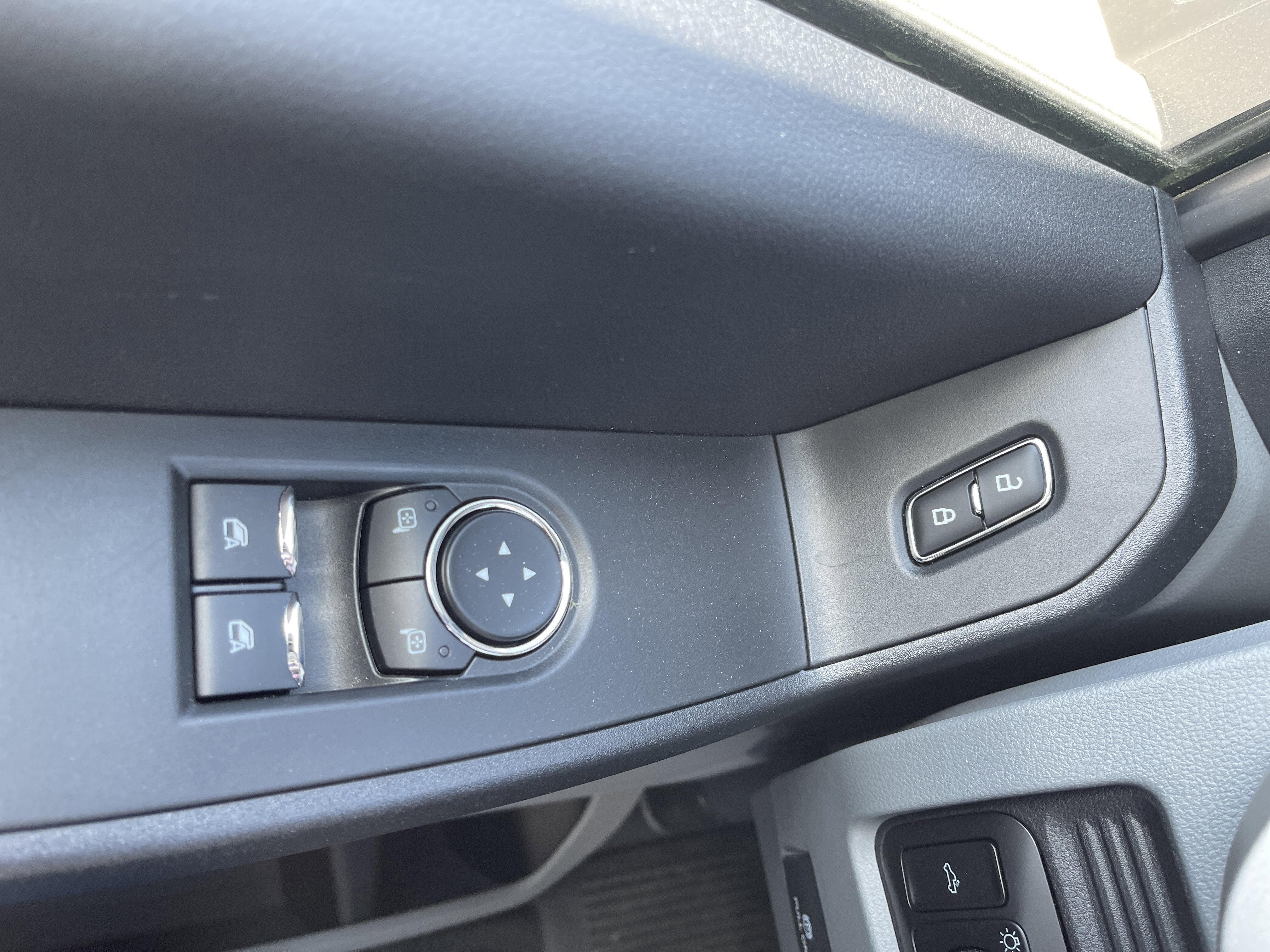 2026 Ford Super Duty F-600 DRW XL