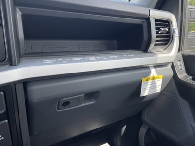 2026 Ford Super Duty F-600 DRW XL