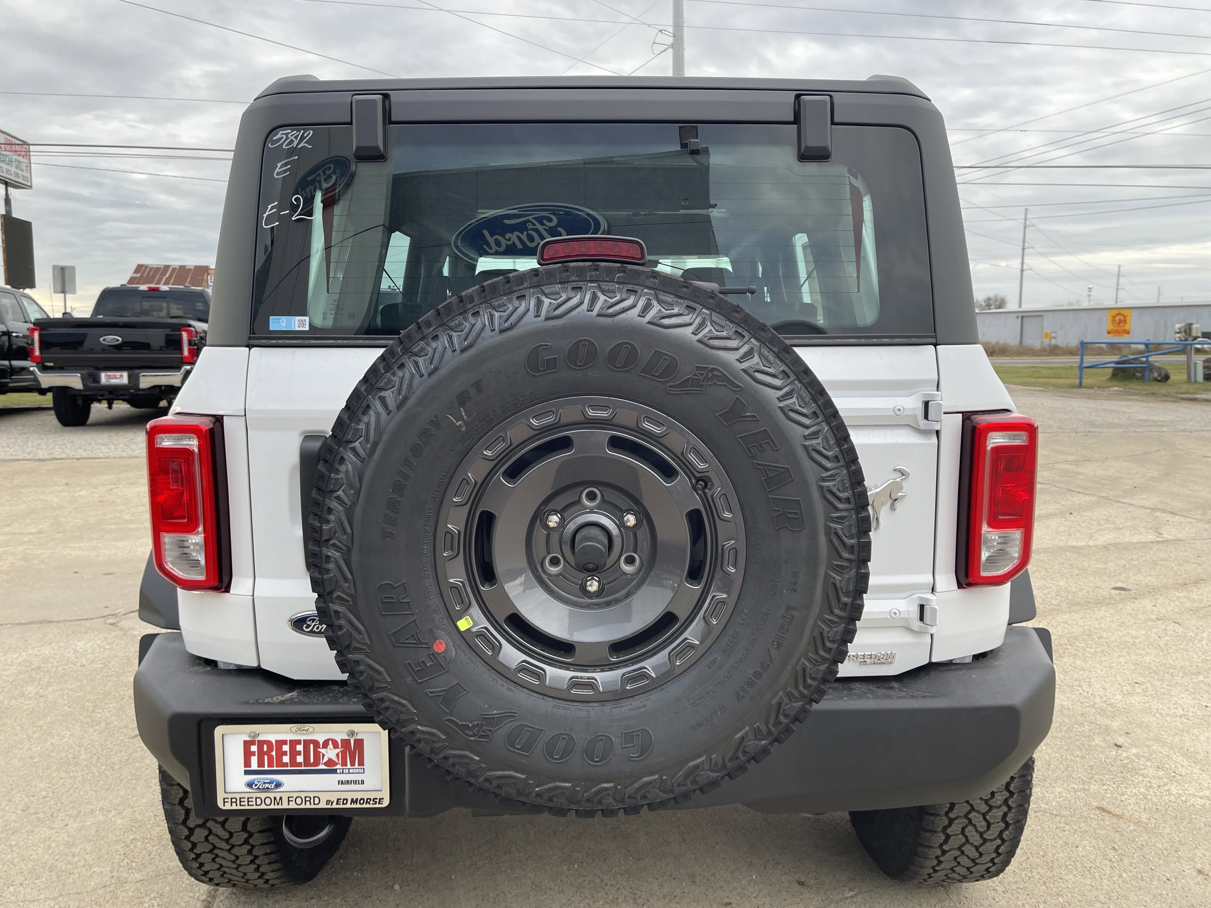 2025 Ford Bronco Base