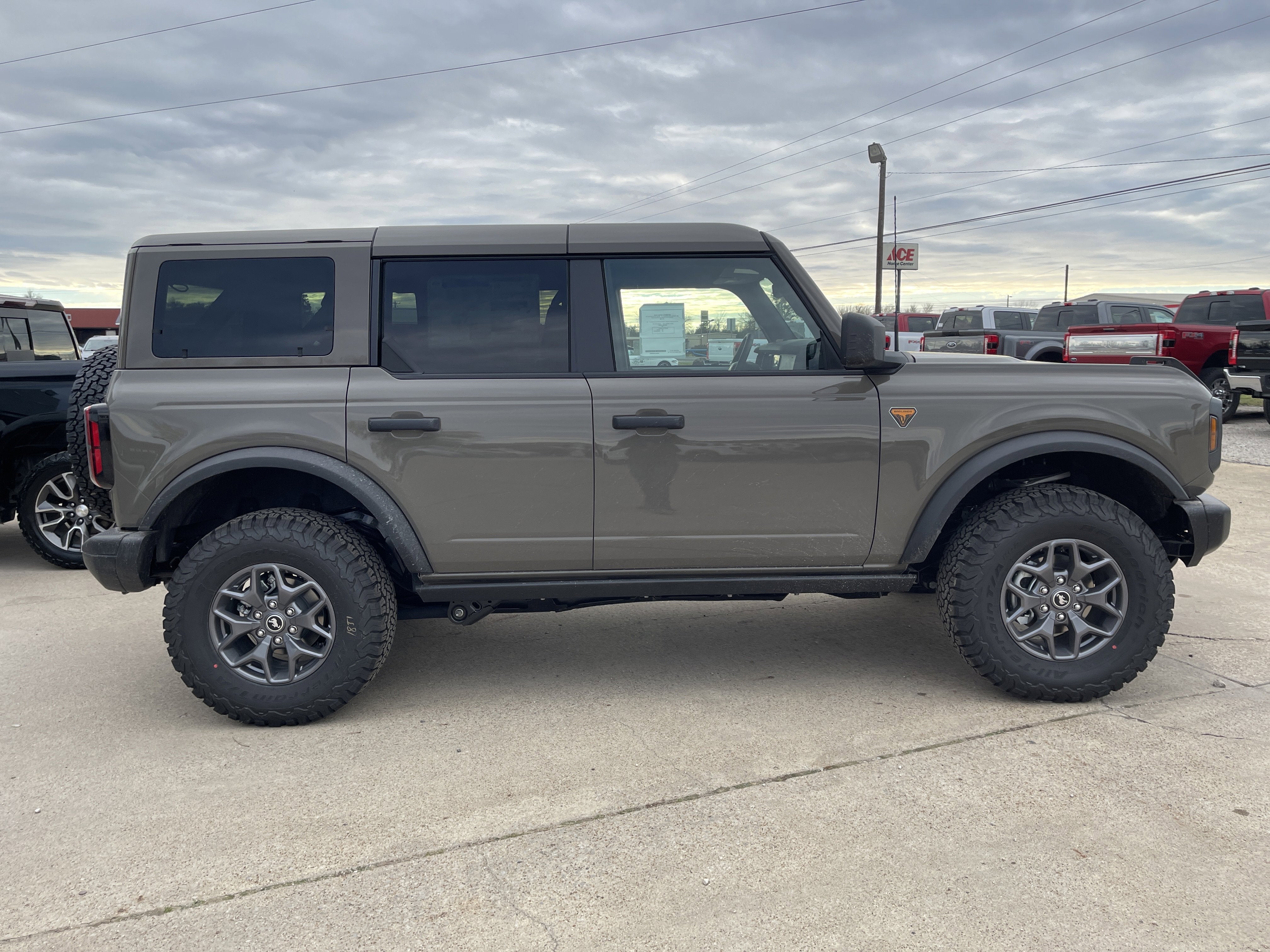2025 Ford Bronco Badlands