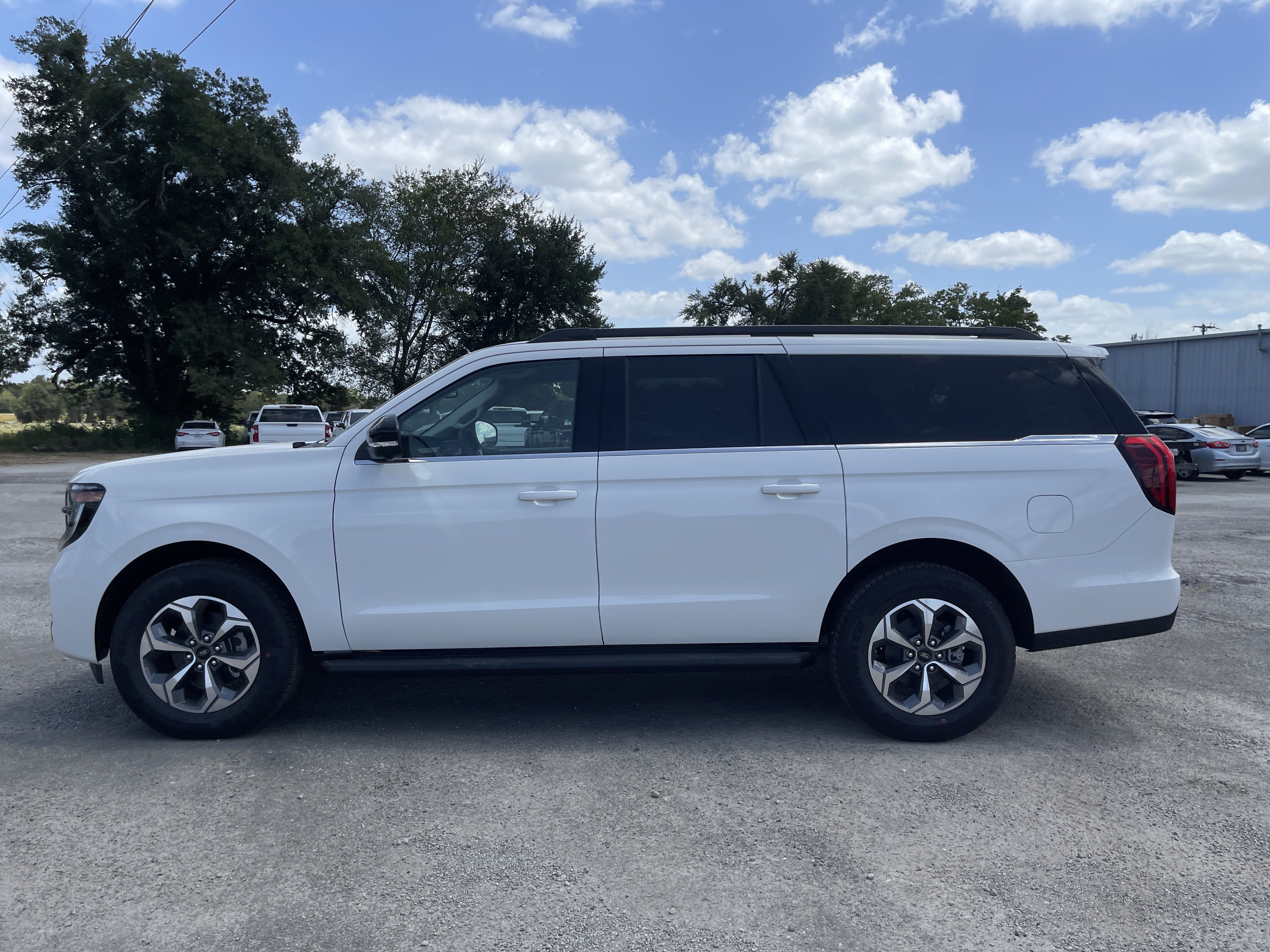2027 Ford Expedition Max Active