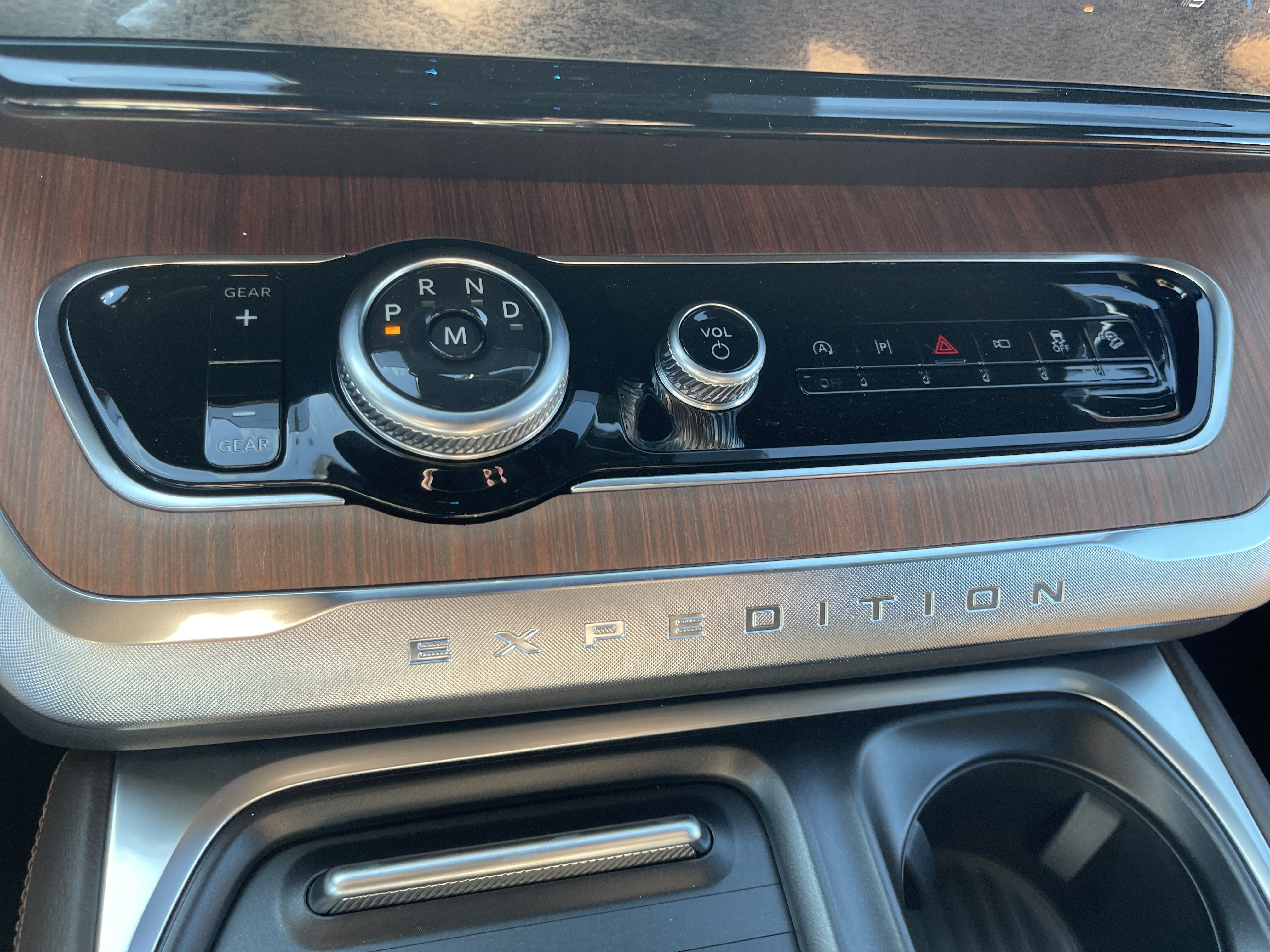 2027 Ford Expedition Max King Ranch