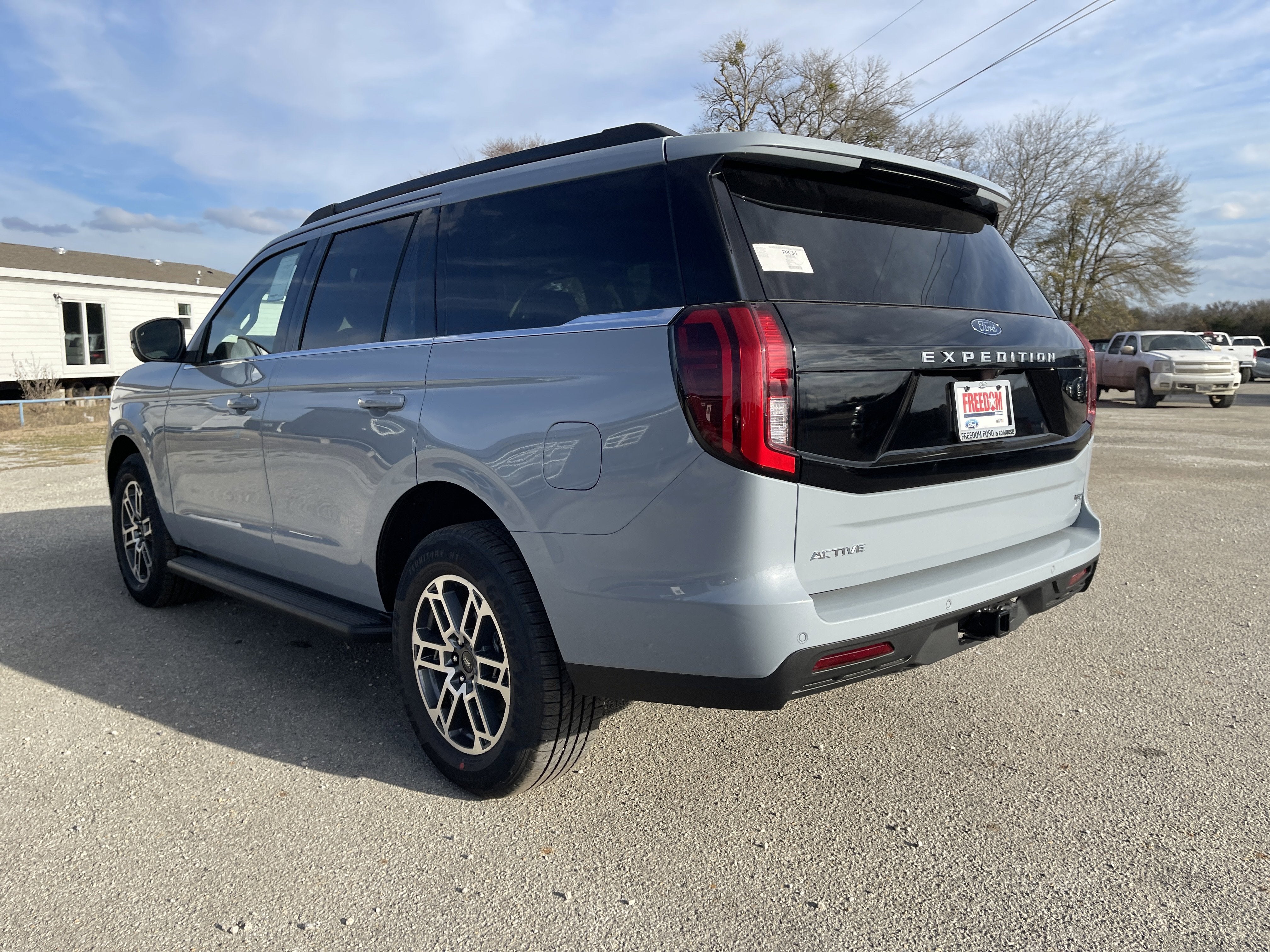 2026 Ford Expedition Active