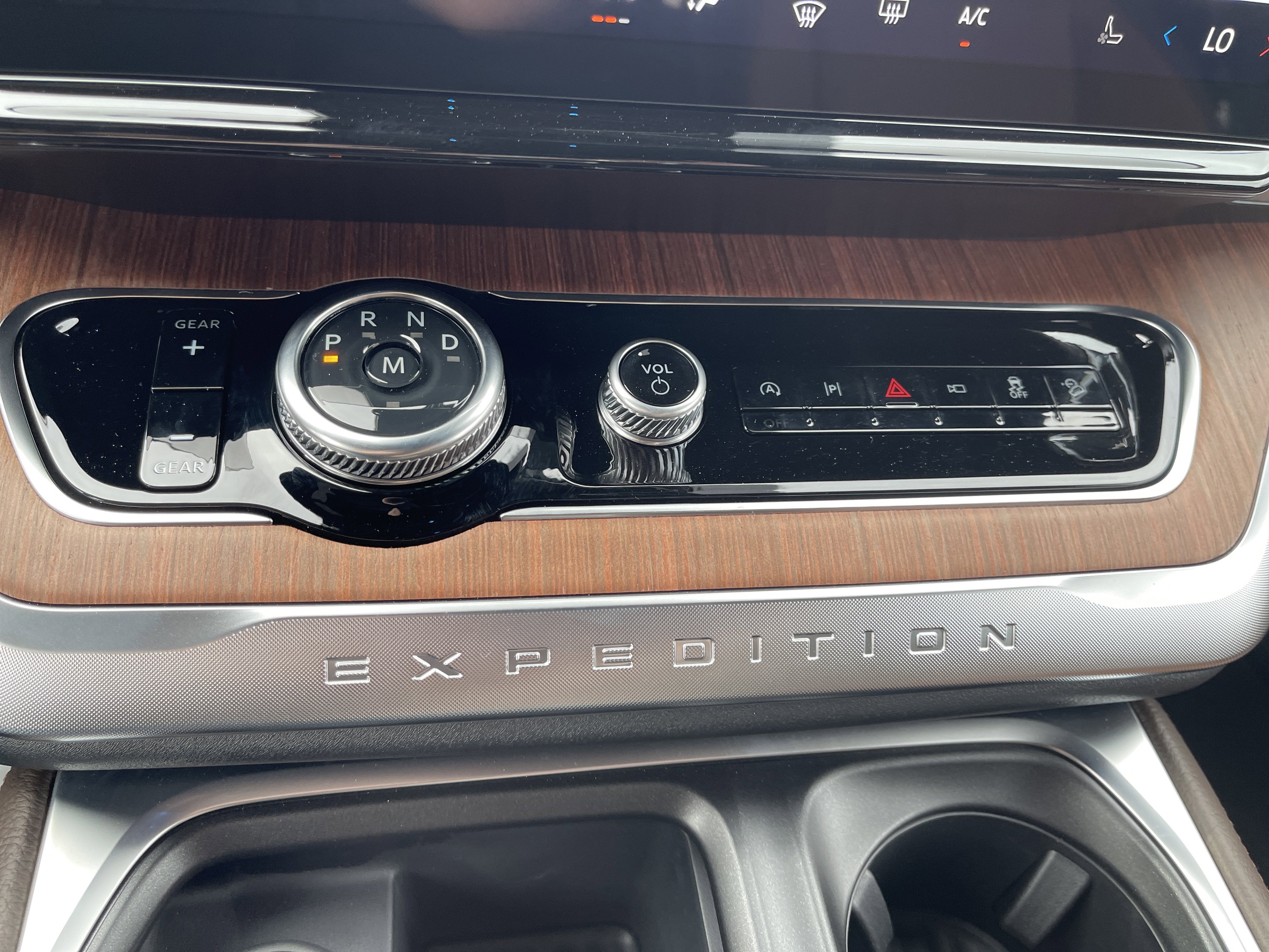 2026 Ford Expedition King Ranch