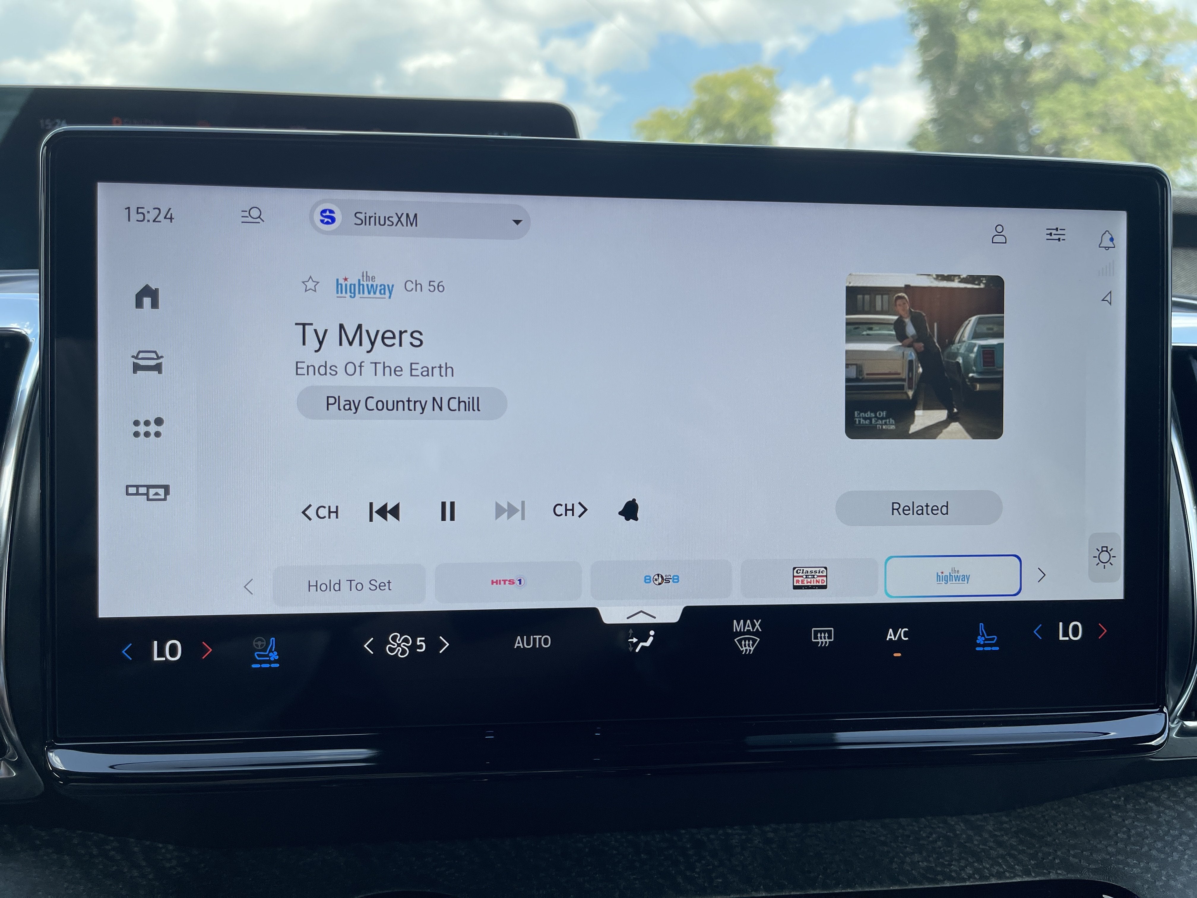 2027 Ford Expedition Tremor