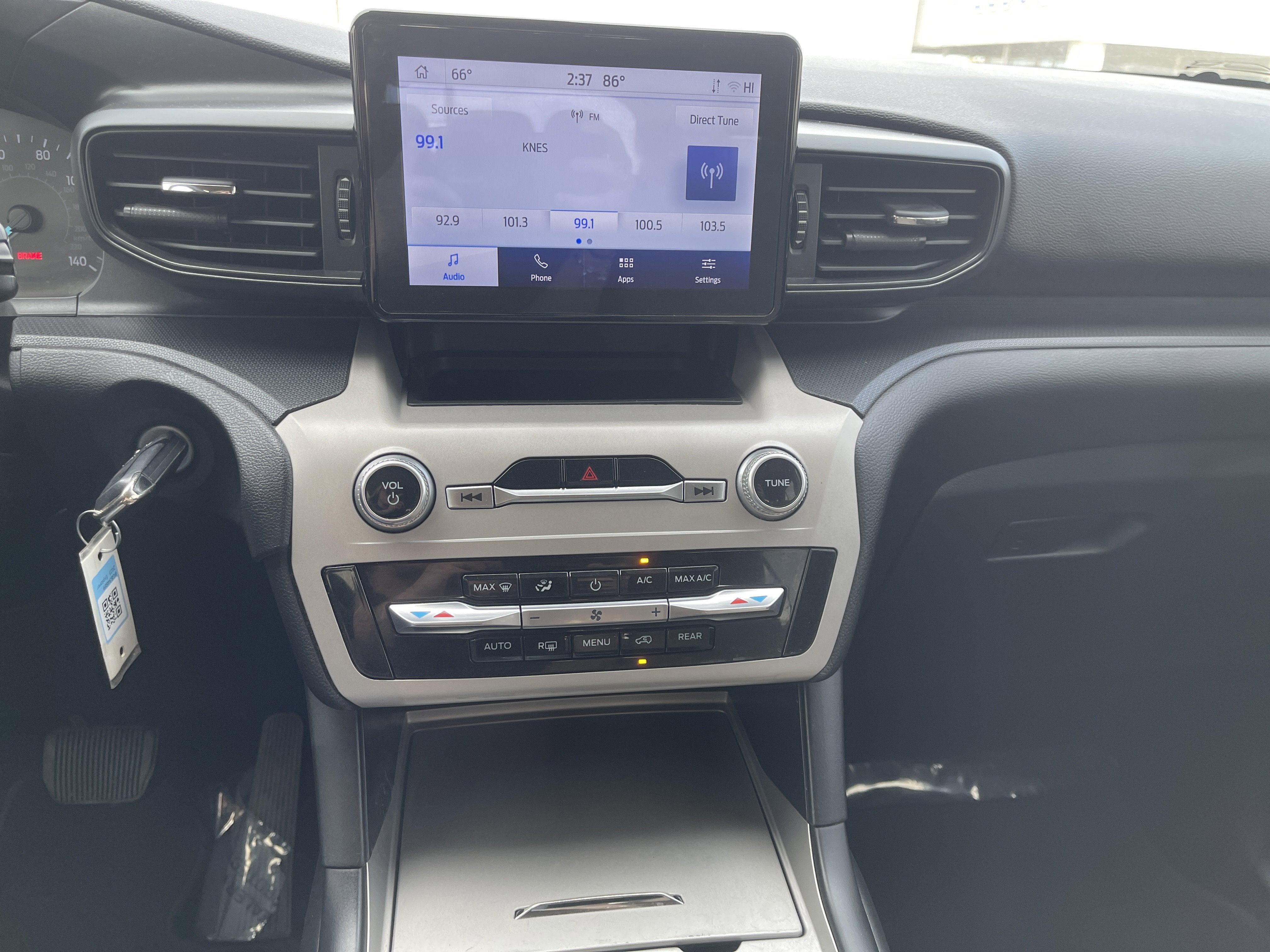 2023 Ford Explorer Base