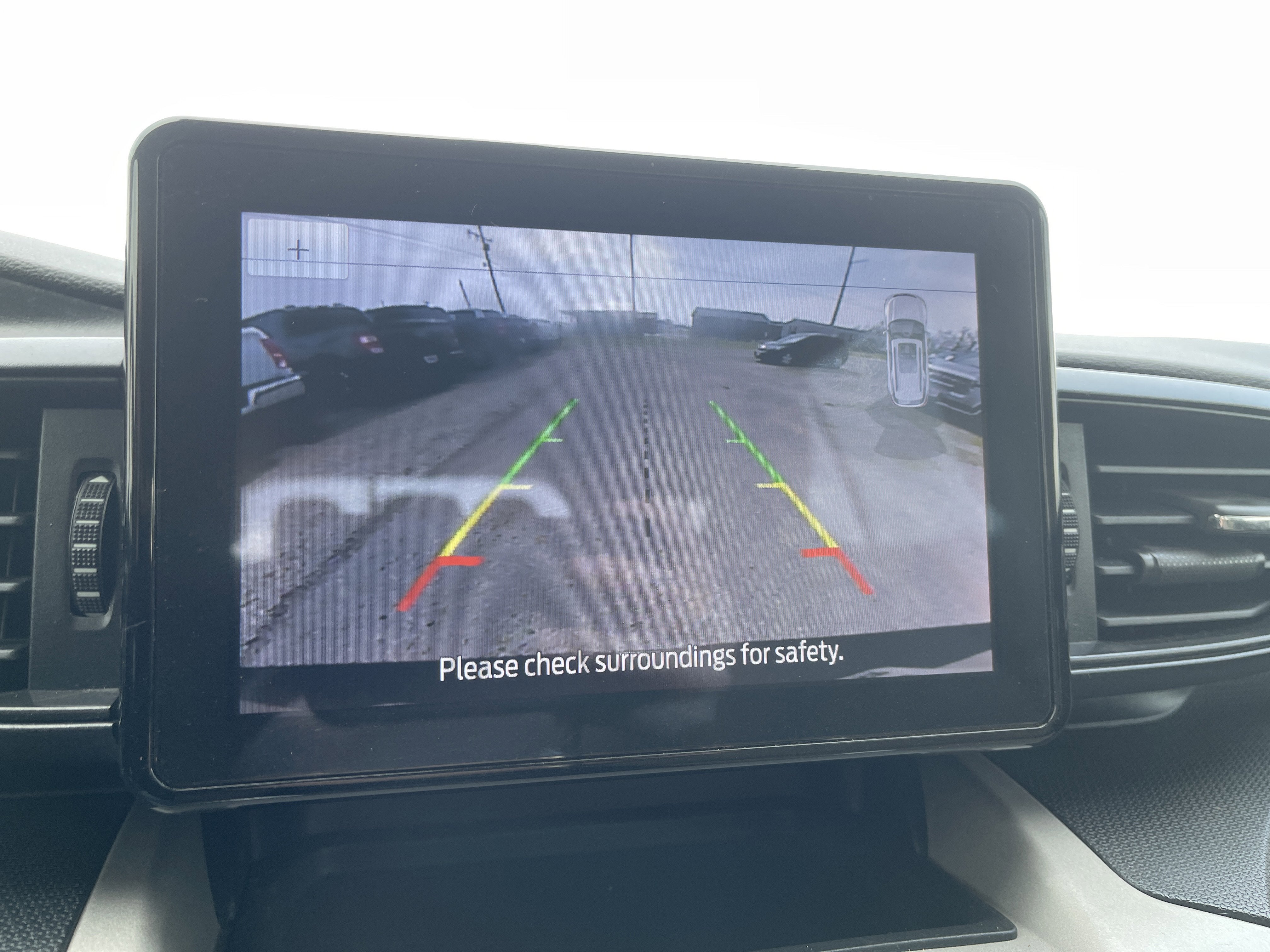 2023 Ford Explorer Base