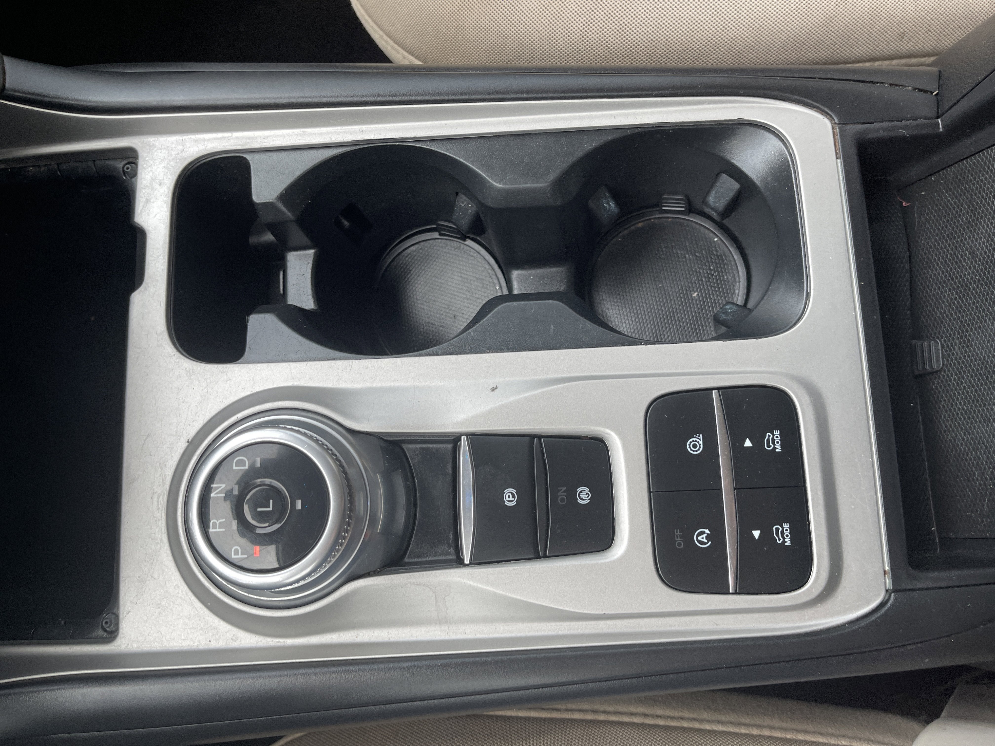 2023 Ford Explorer Base