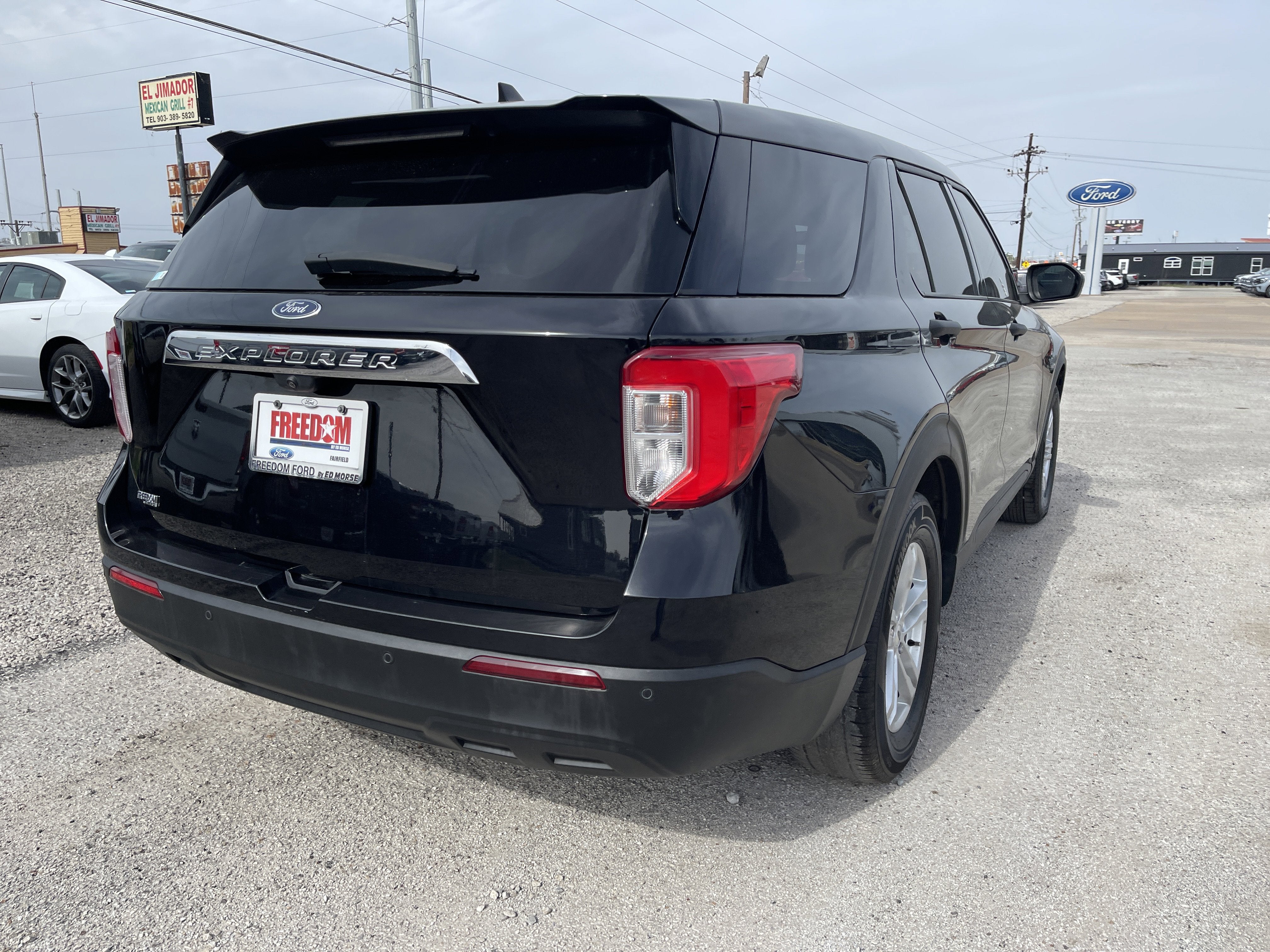 2023 Ford Explorer Base