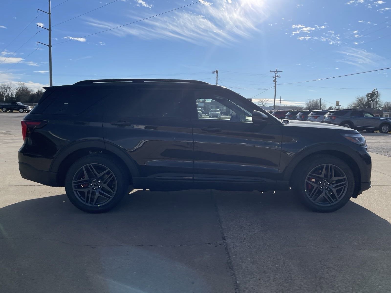 2025 Ford Explorer ST