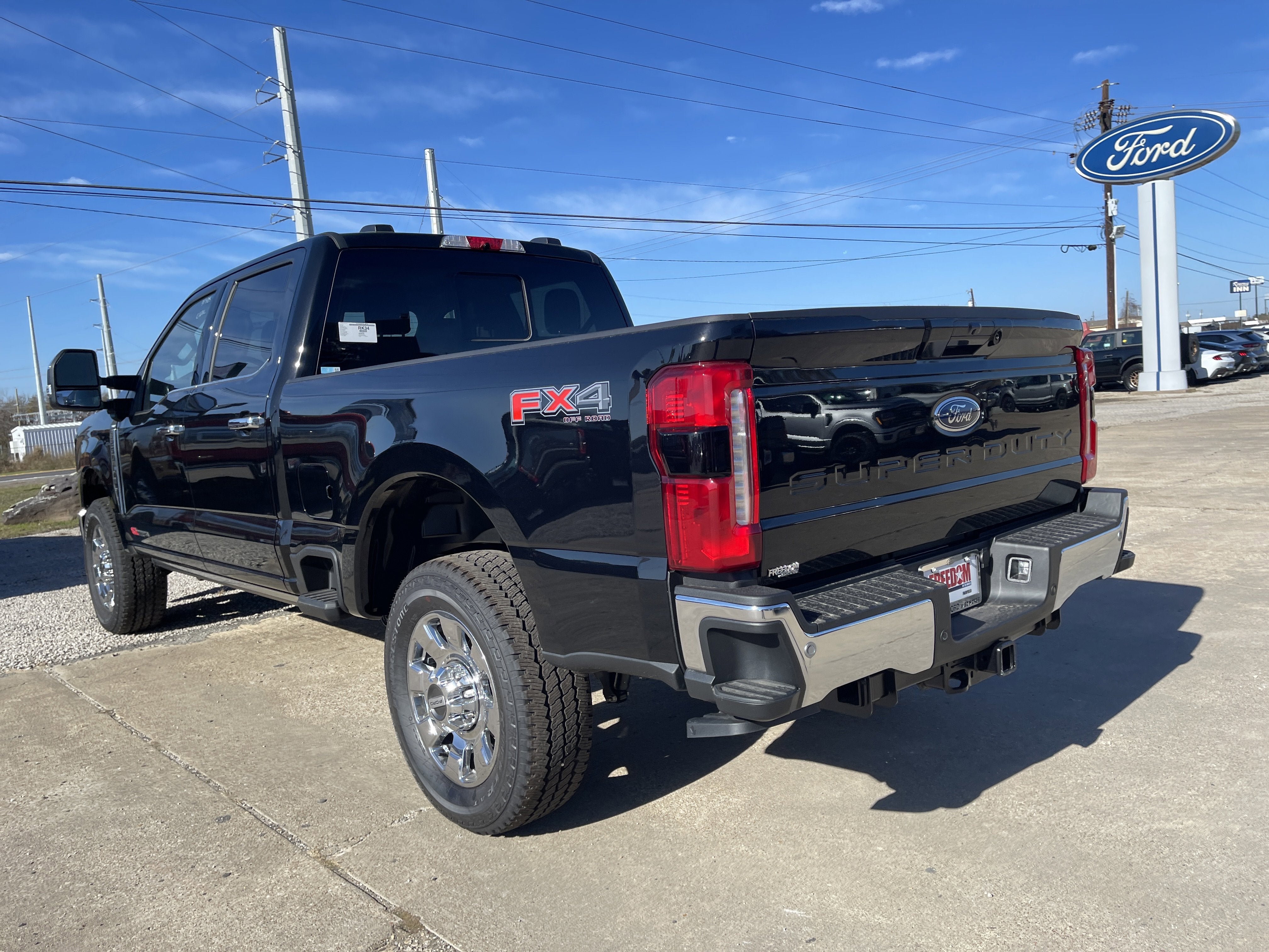 2026 Ford Super Duty F-250 SRW LARIAT