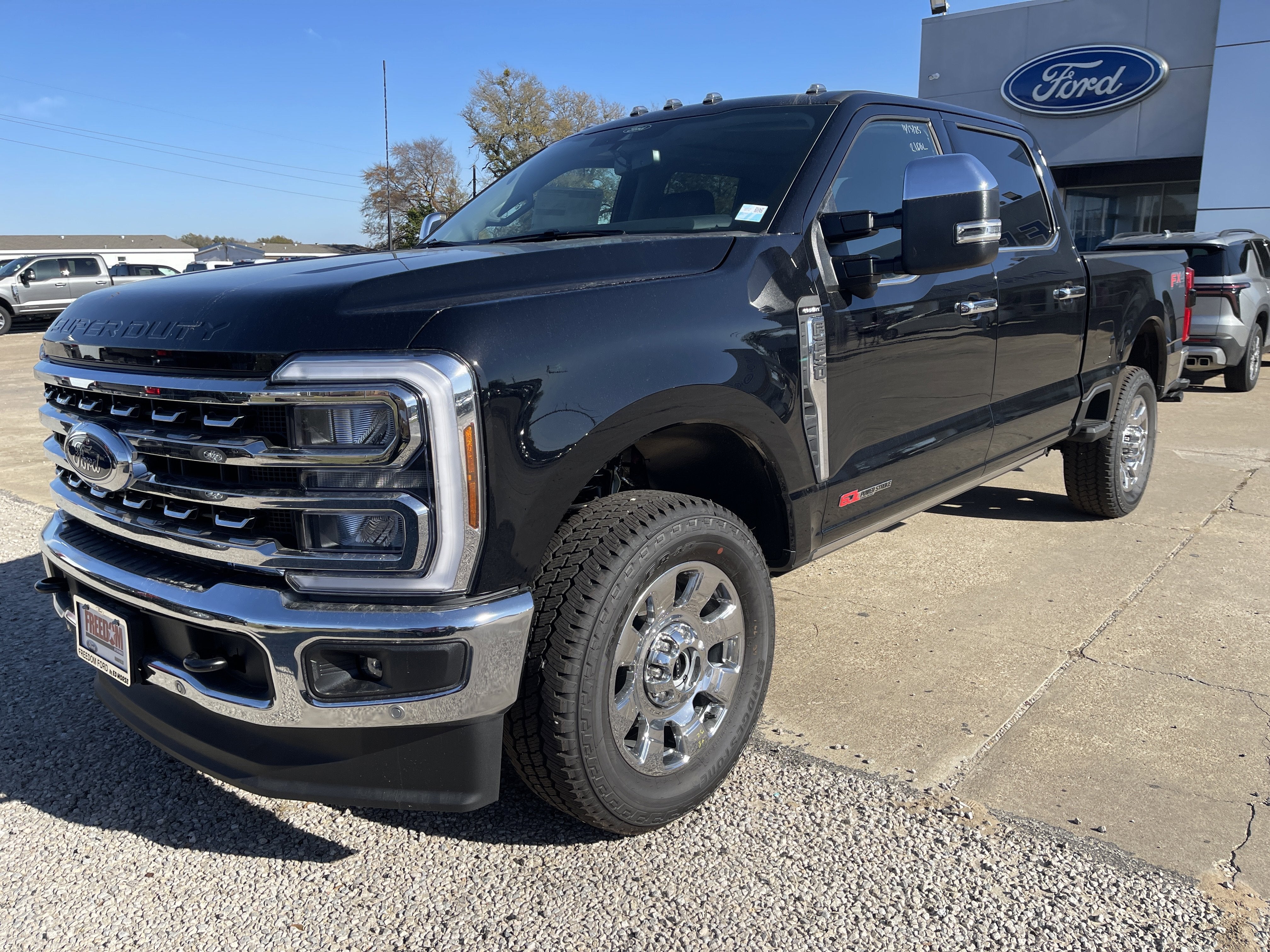 2026 Ford Super Duty F-250 SRW LARIAT