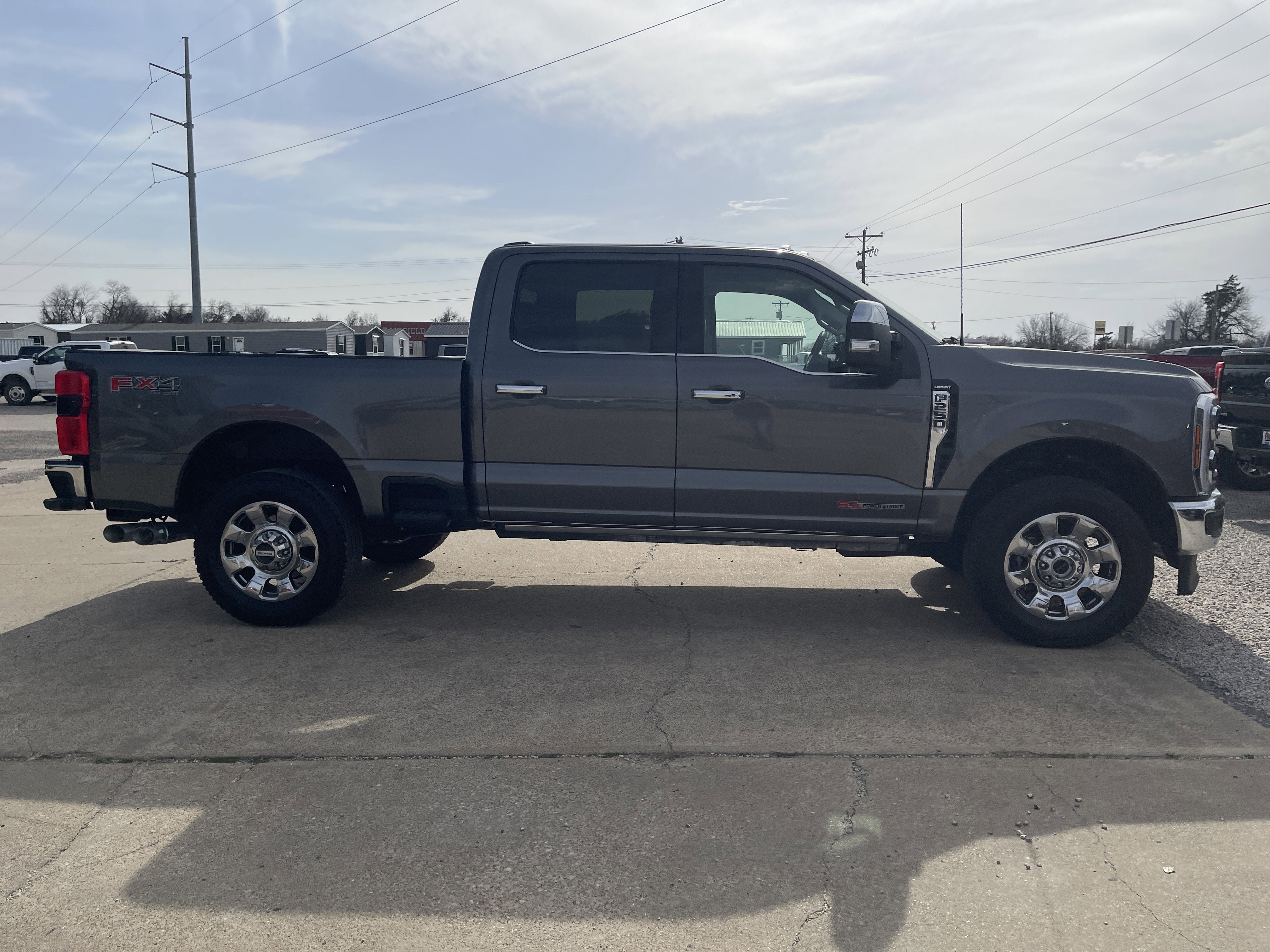 2026 Ford Super Duty F-250 SRW LARIAT
