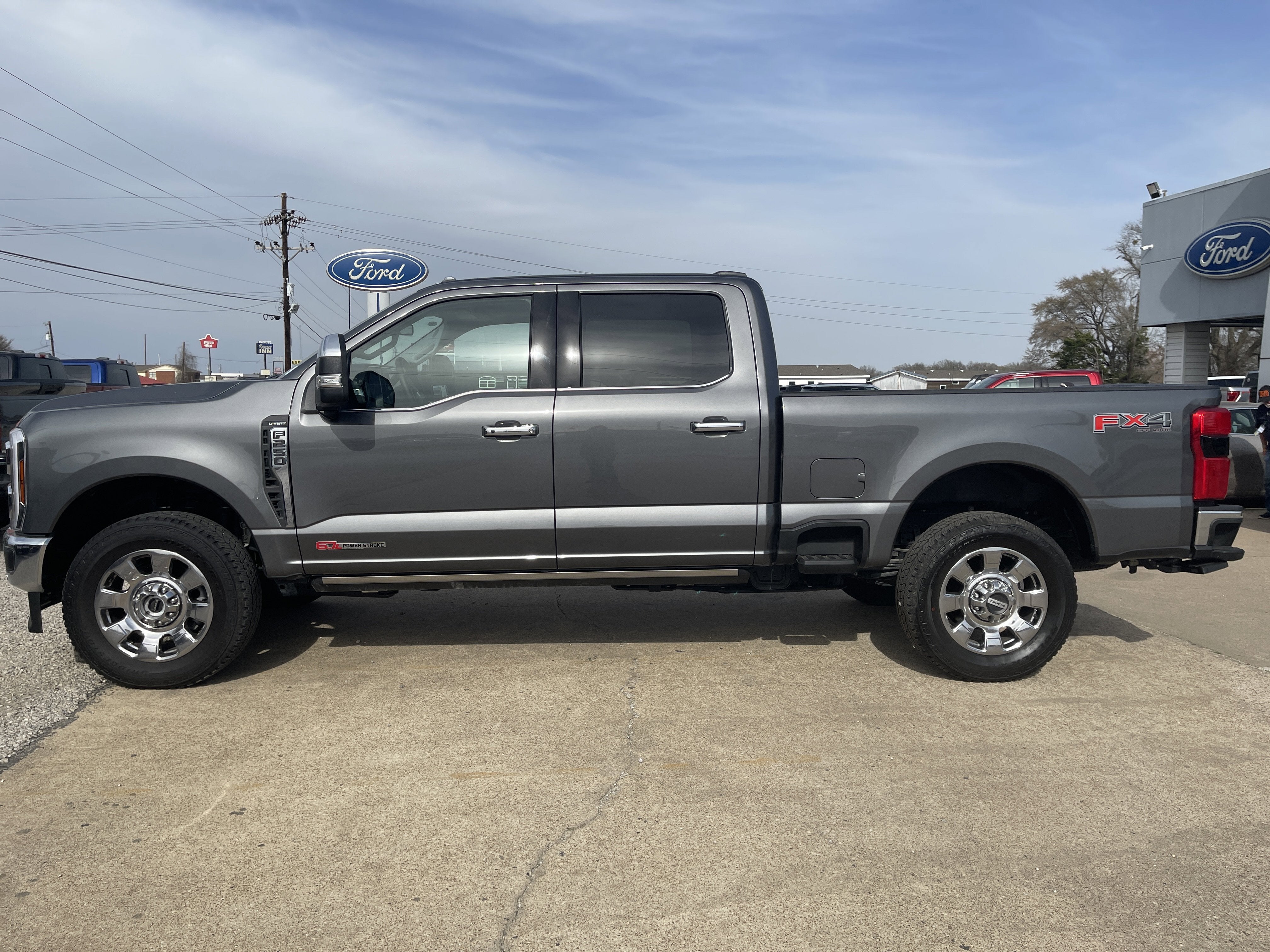 2026 Ford Super Duty F-250 SRW LARIAT