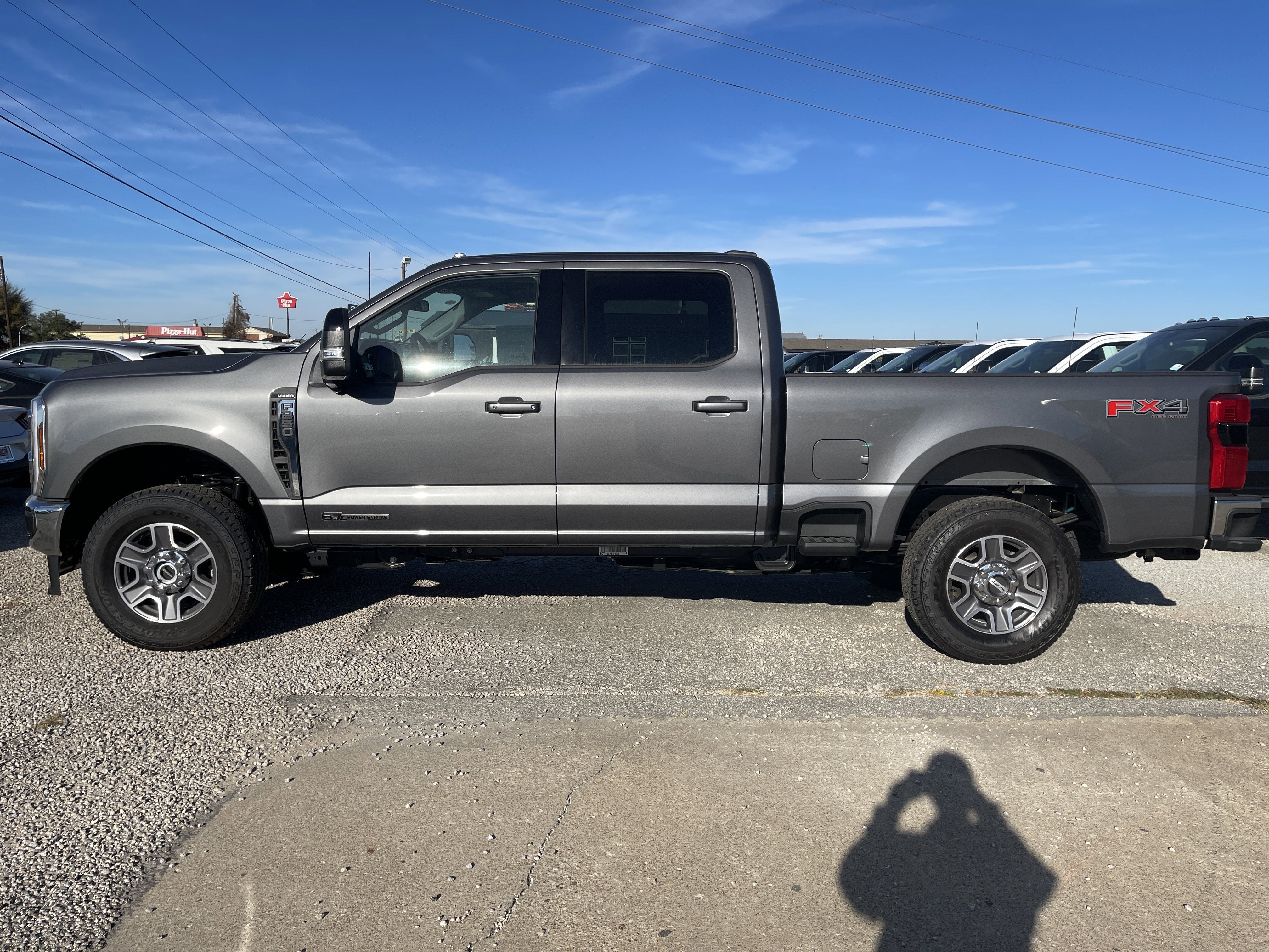 2026 Ford Super Duty F-250 SRW LARIAT