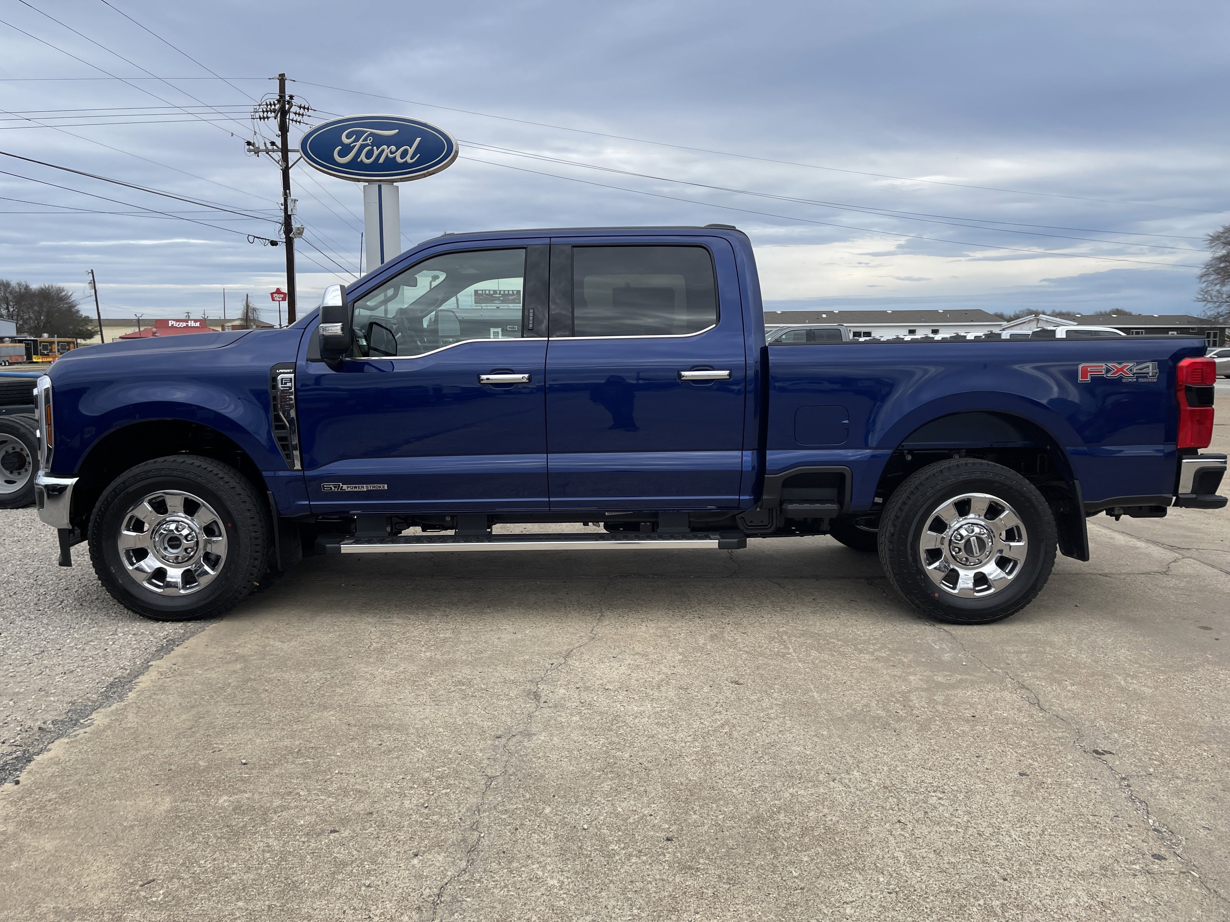 2026 Ford Super Duty F-250 SRW LARIAT