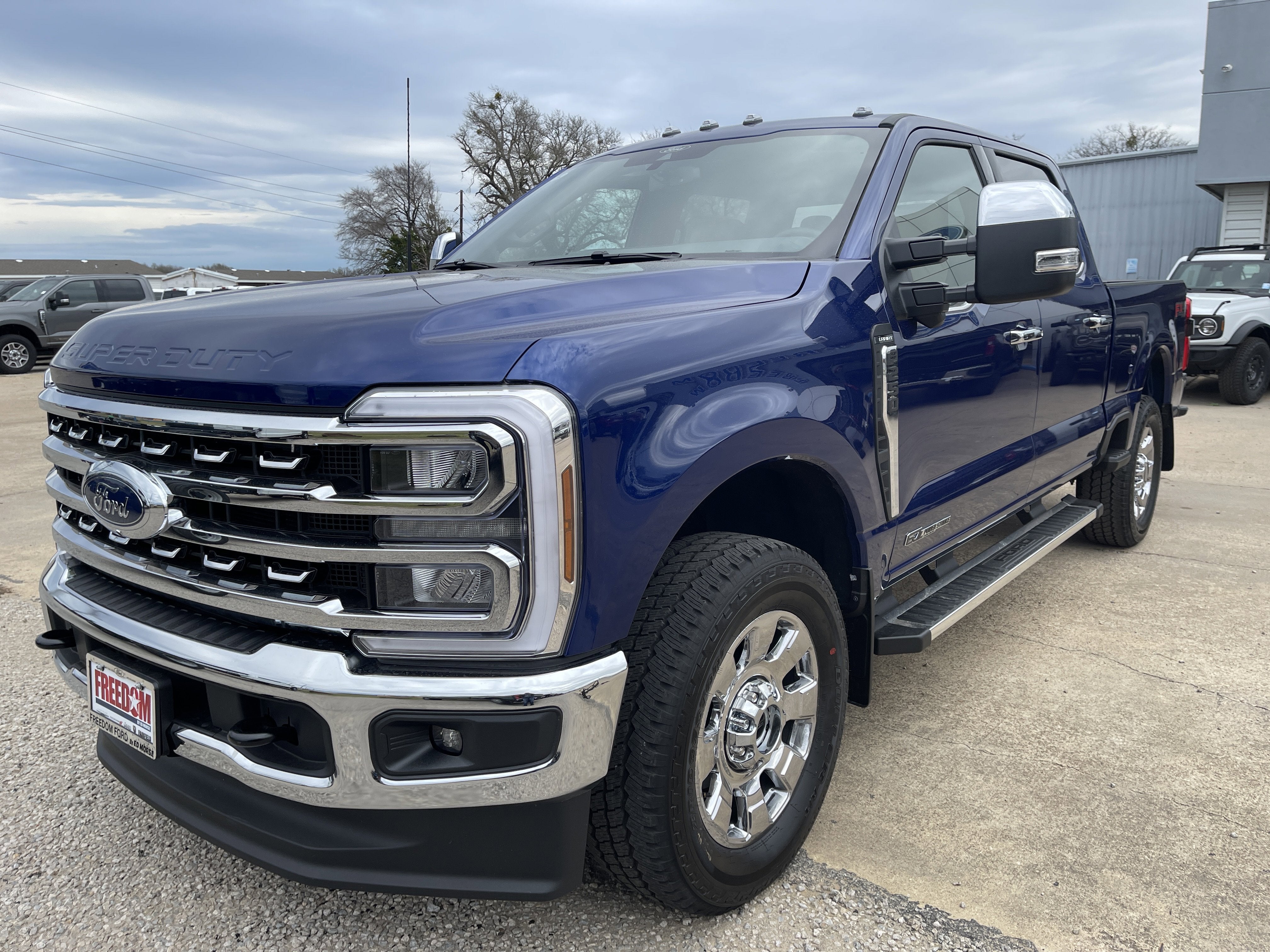 2026 Ford Super Duty F-250 SRW LARIAT