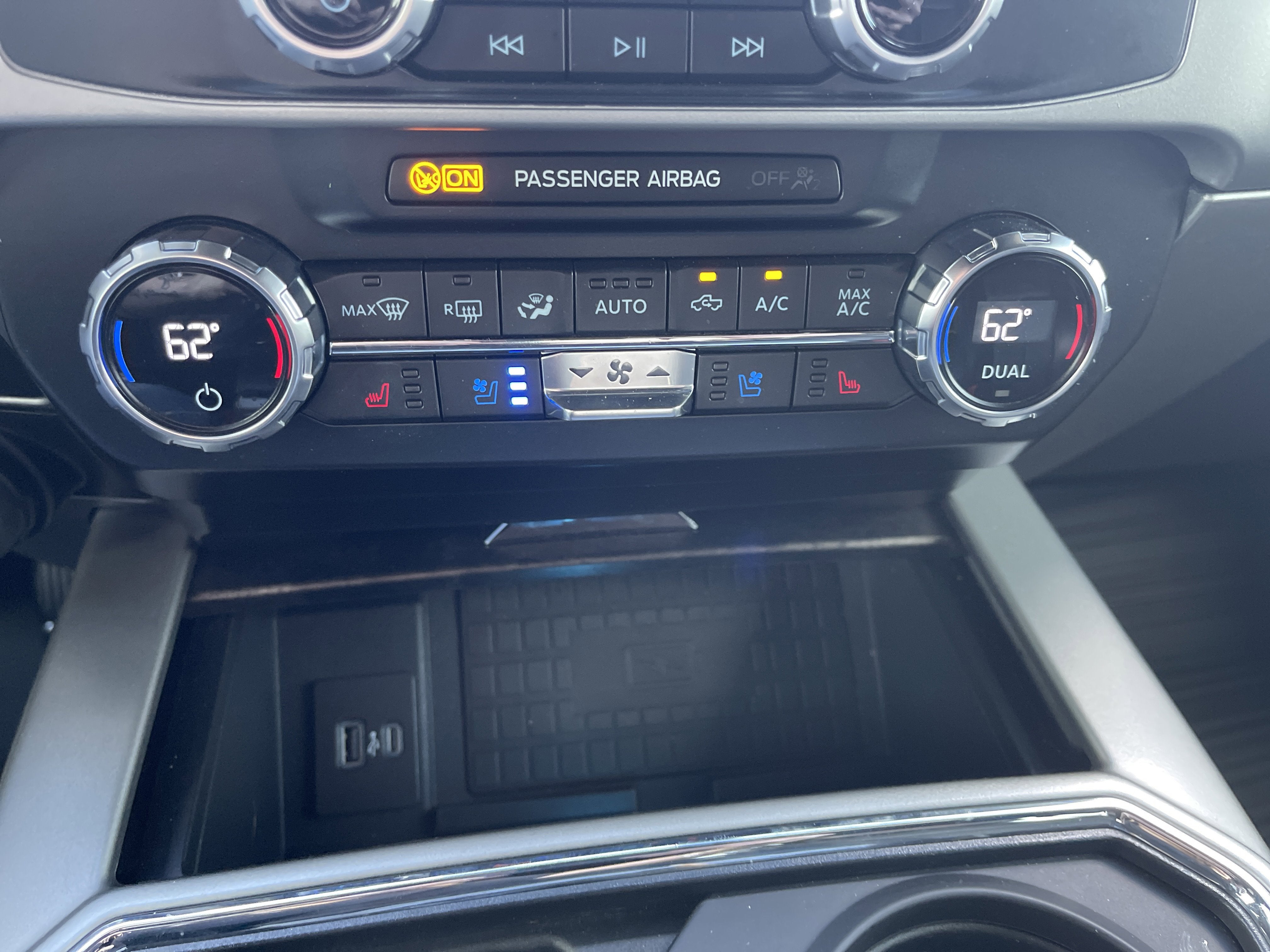 2022 Ford Super Duty F-250 SRW LARIAT