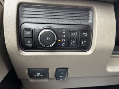 2026 Ford Super Duty F-350 SRW Platinum