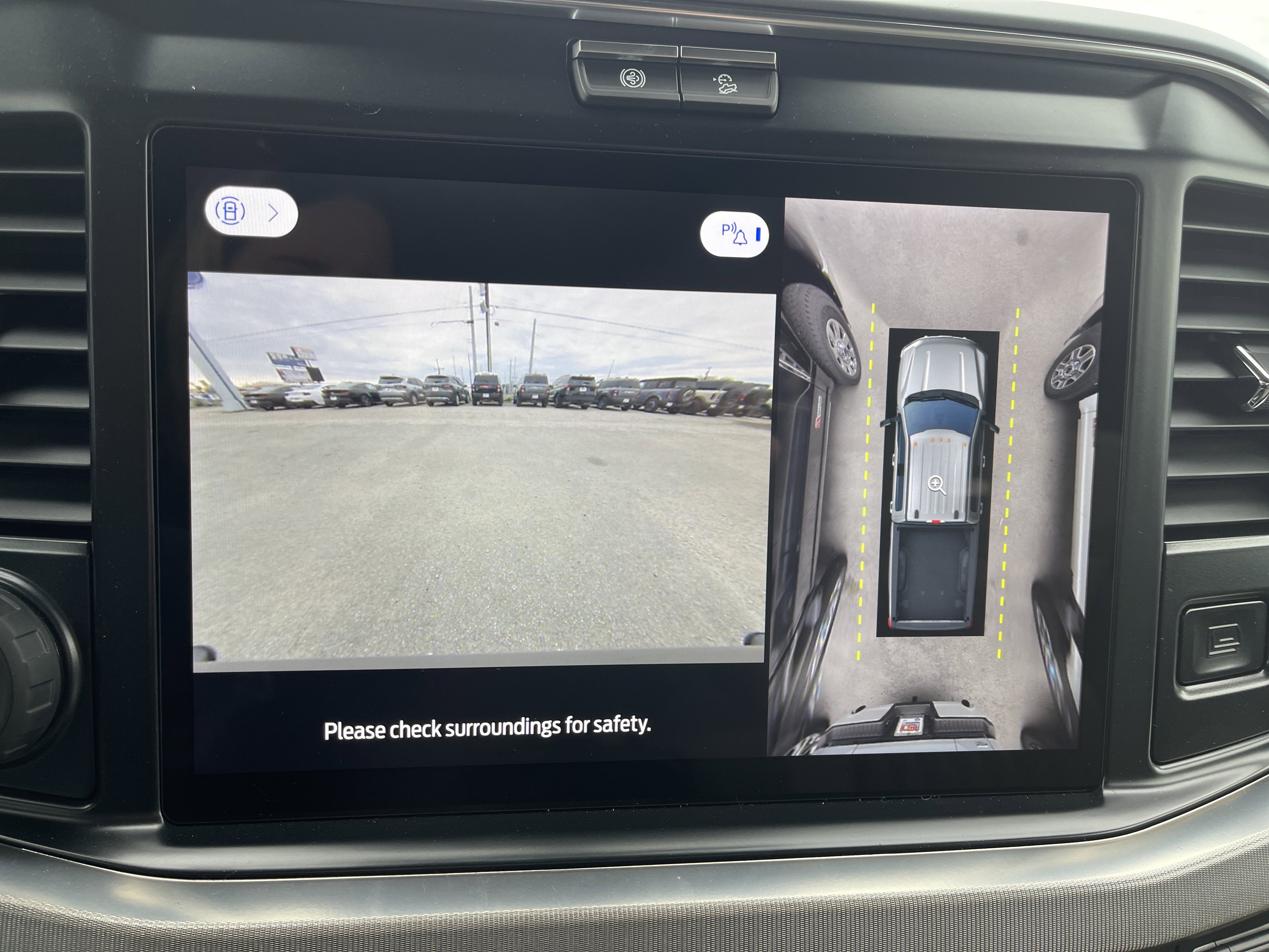 2026 Ford Super Duty F-350 SRW Platinum