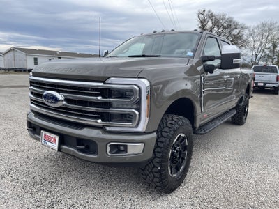 2026 Ford Super Duty F-350 SRW Platinum