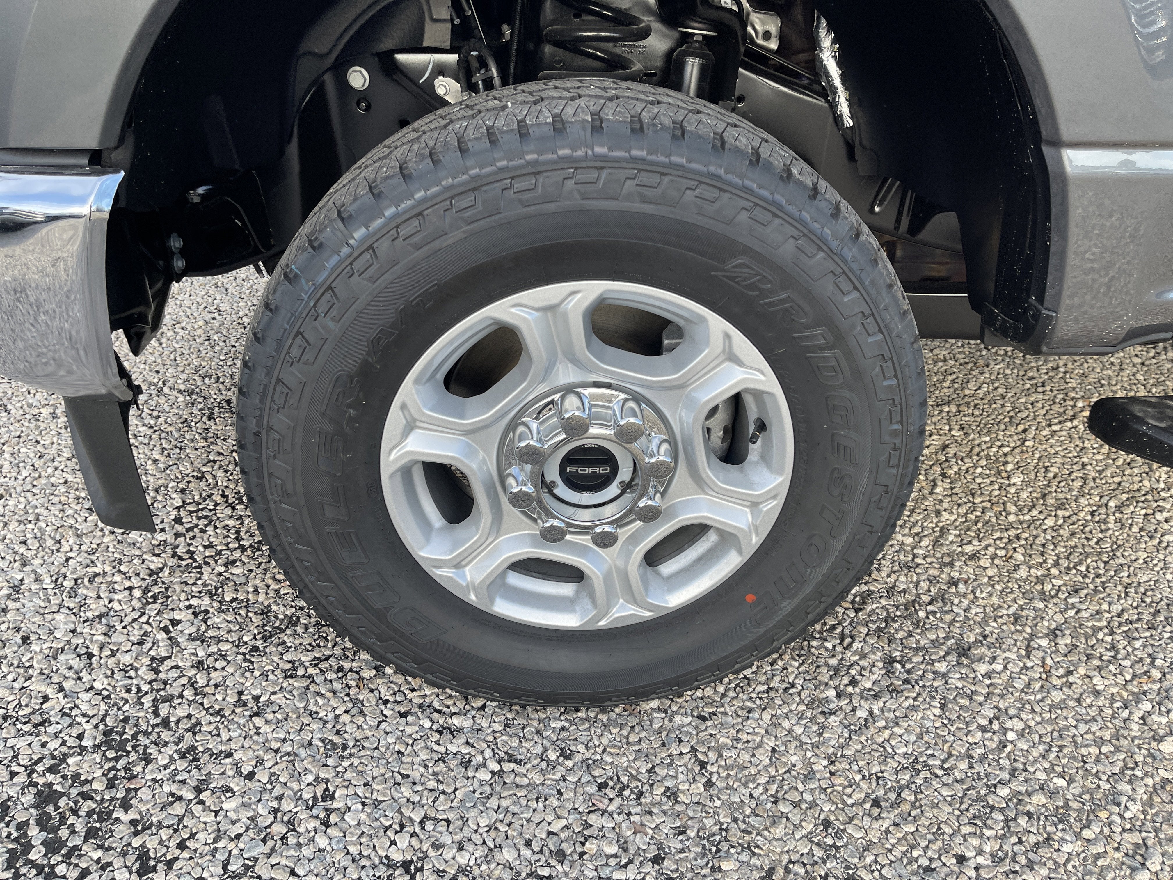 2026 Ford Super Duty F-350 SRW XLT