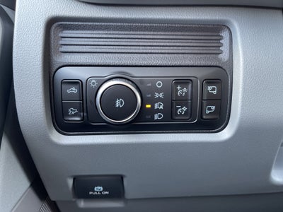 2026 Ford Super Duty F-350 SRW XLT