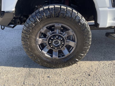 2024 Ford Super Duty F-350 SRW LARIAT