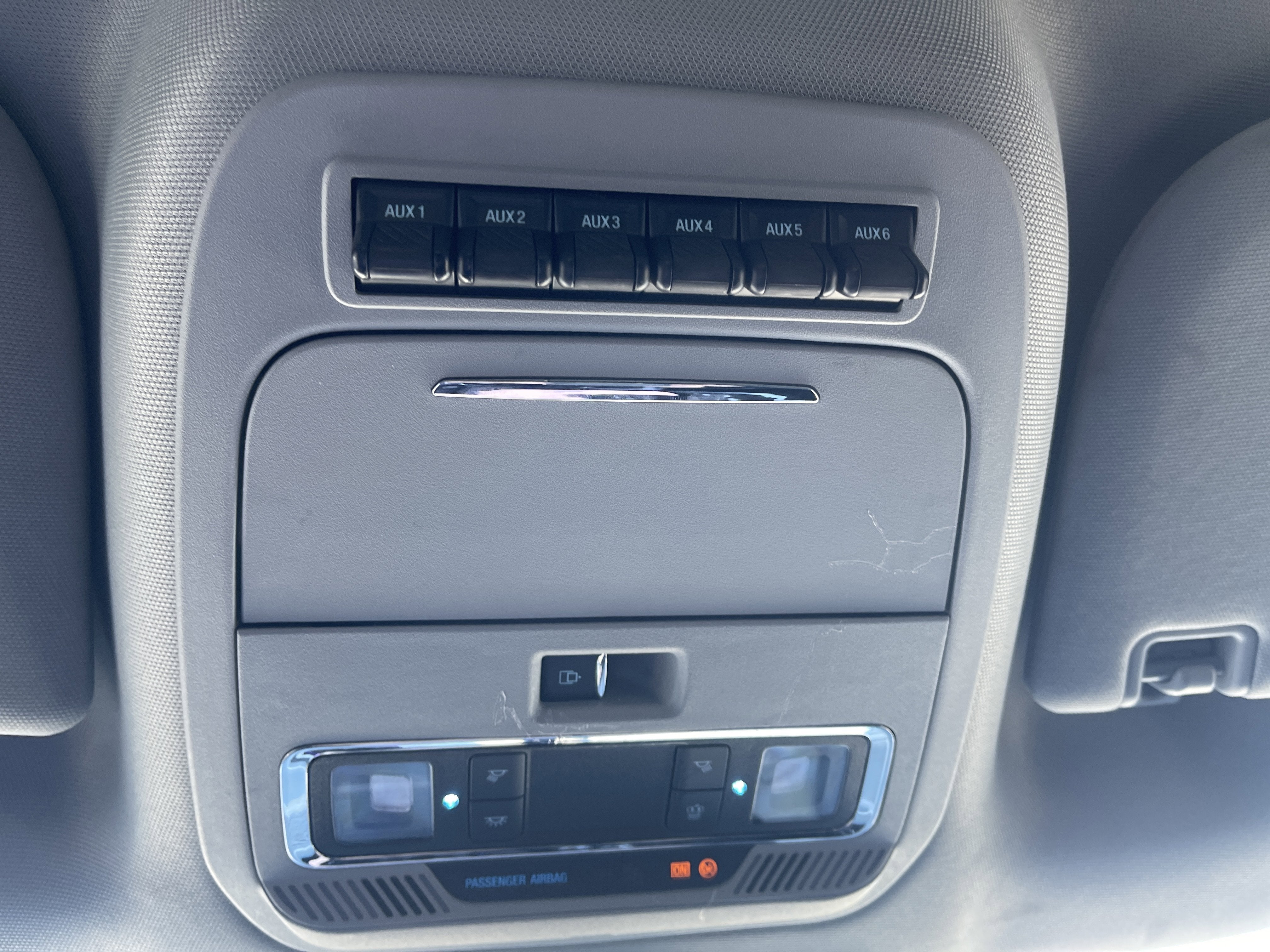 2024 Ford Super Duty F-350 SRW LARIAT