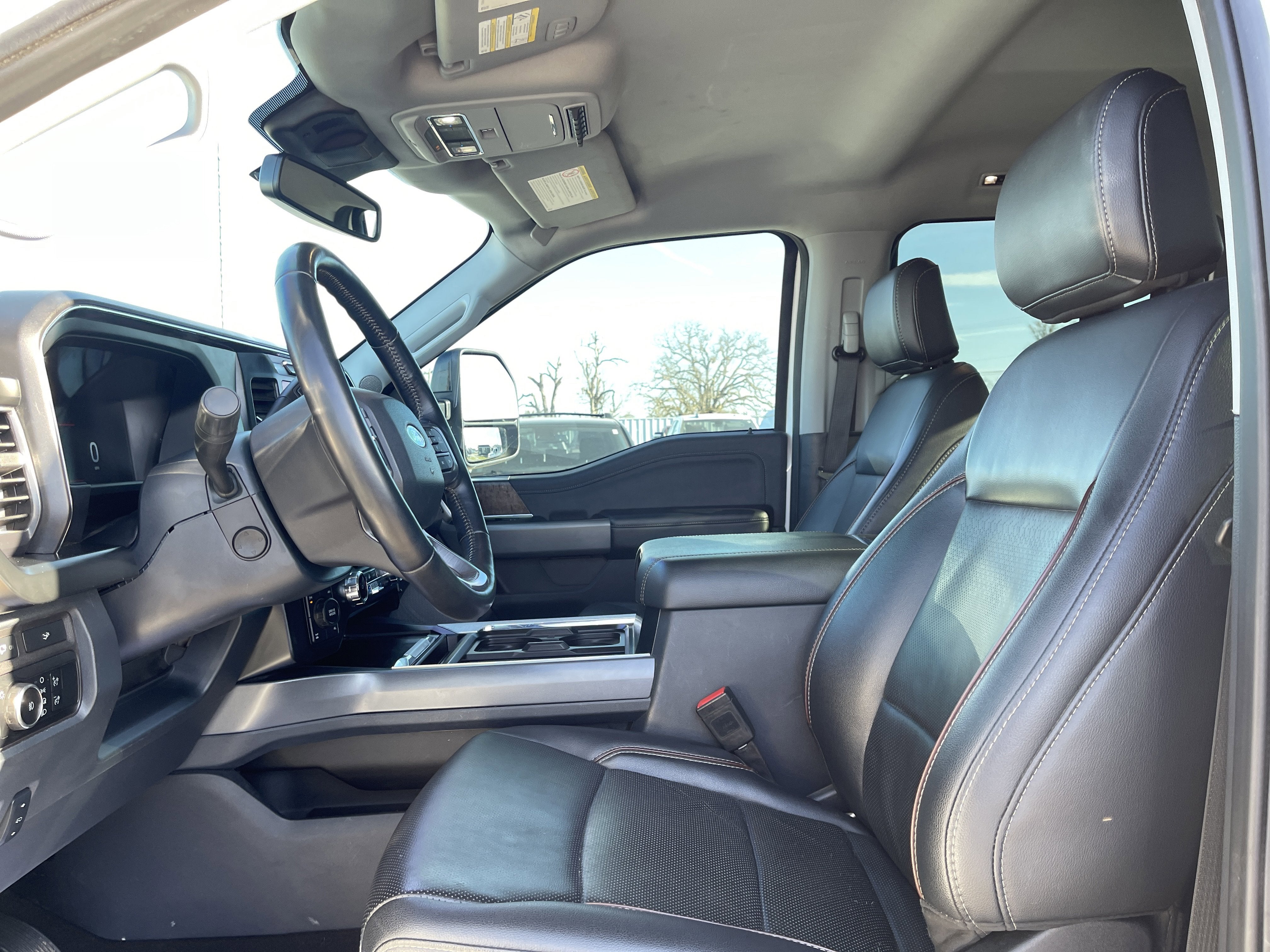 2024 Ford Super Duty F-350 SRW LARIAT