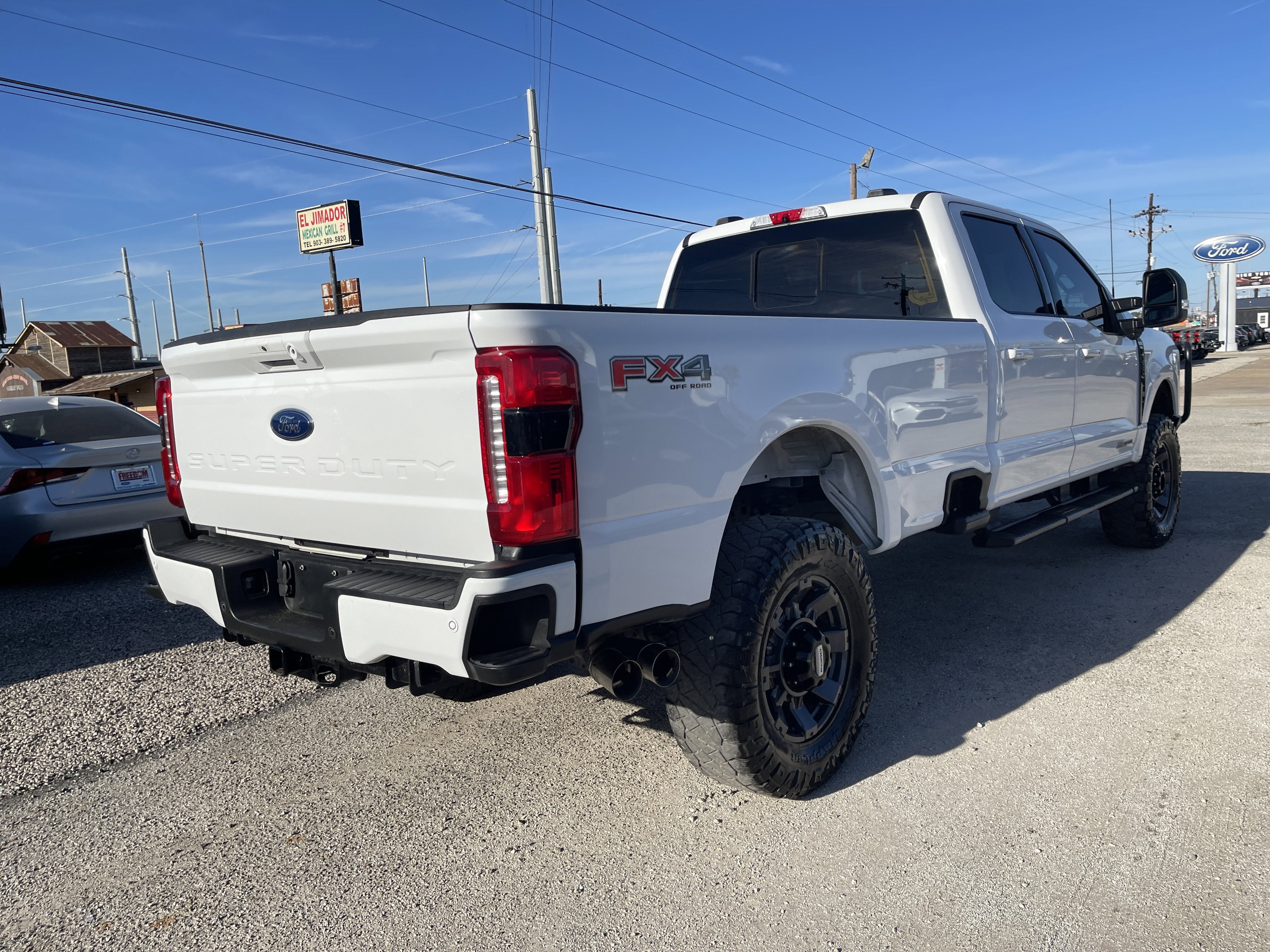 2024 Ford Super Duty F-350 SRW LARIAT