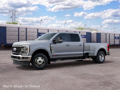 2027 Ford Super Duty F-350 DRW F-350® Lariat®