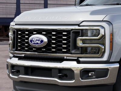 2027 Ford Super Duty F-350 DRW F-350® Lariat®