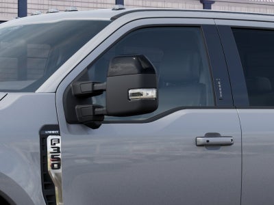 2027 Ford Super Duty F-350 DRW F-350® Lariat®