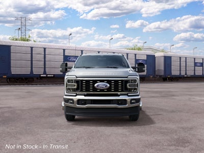 2027 Ford Super Duty F-350 DRW F-350® Lariat®