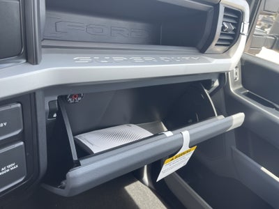 2026 Ford Super Duty F-350 DRW XL