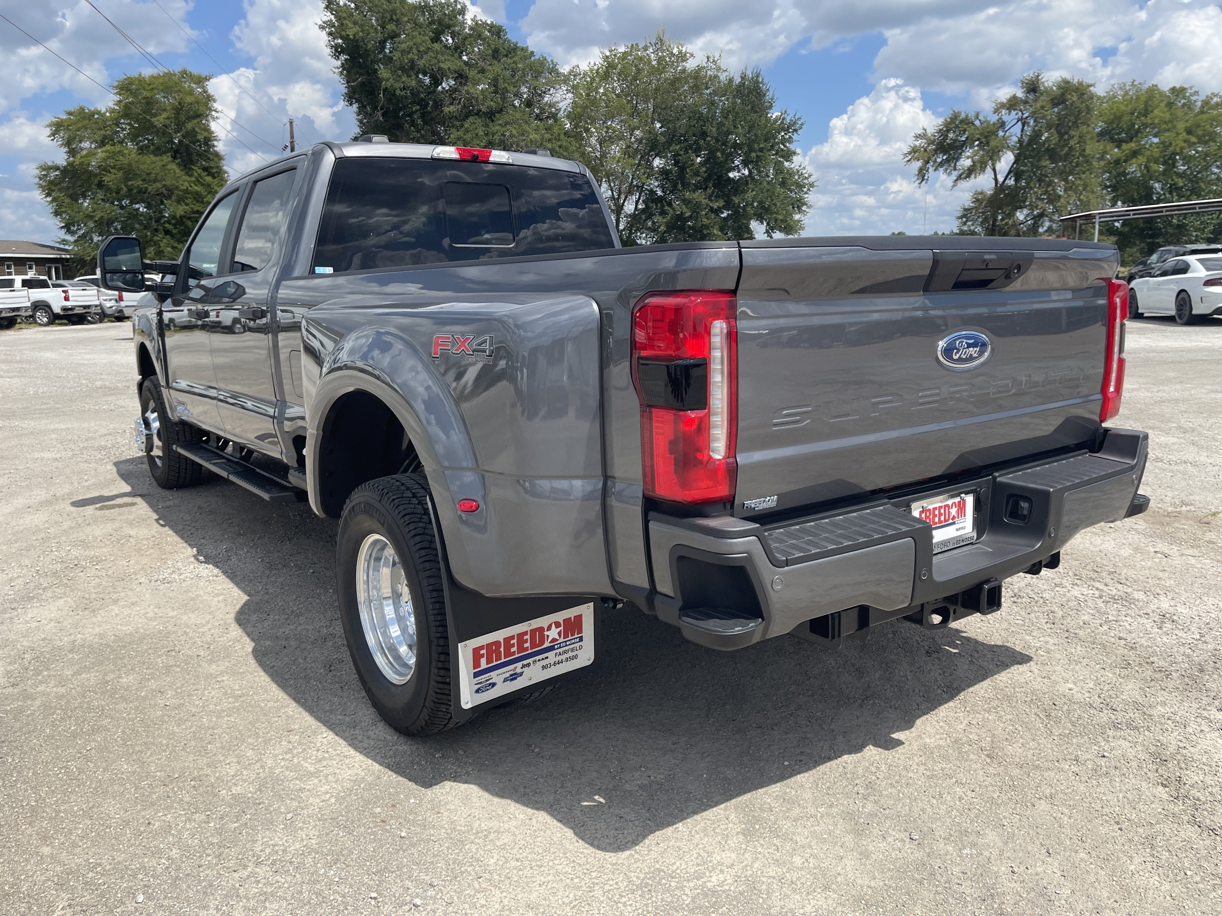 2026 Ford Super Duty F-350 DRW XL