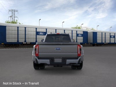 2026 Ford Super Duty F-350 DRW LARIAT